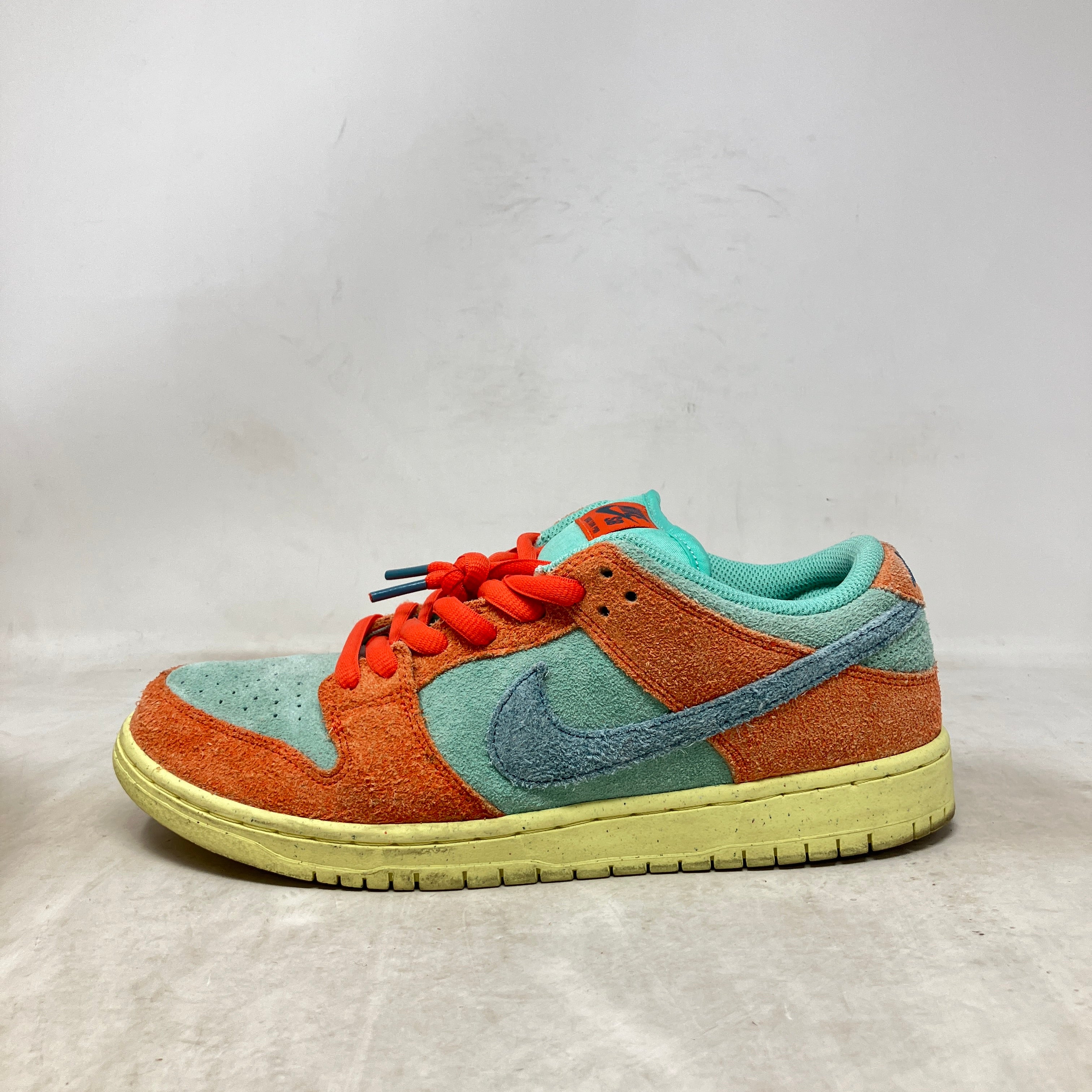 Nike SB Dunk Low Orange Emerald Rise