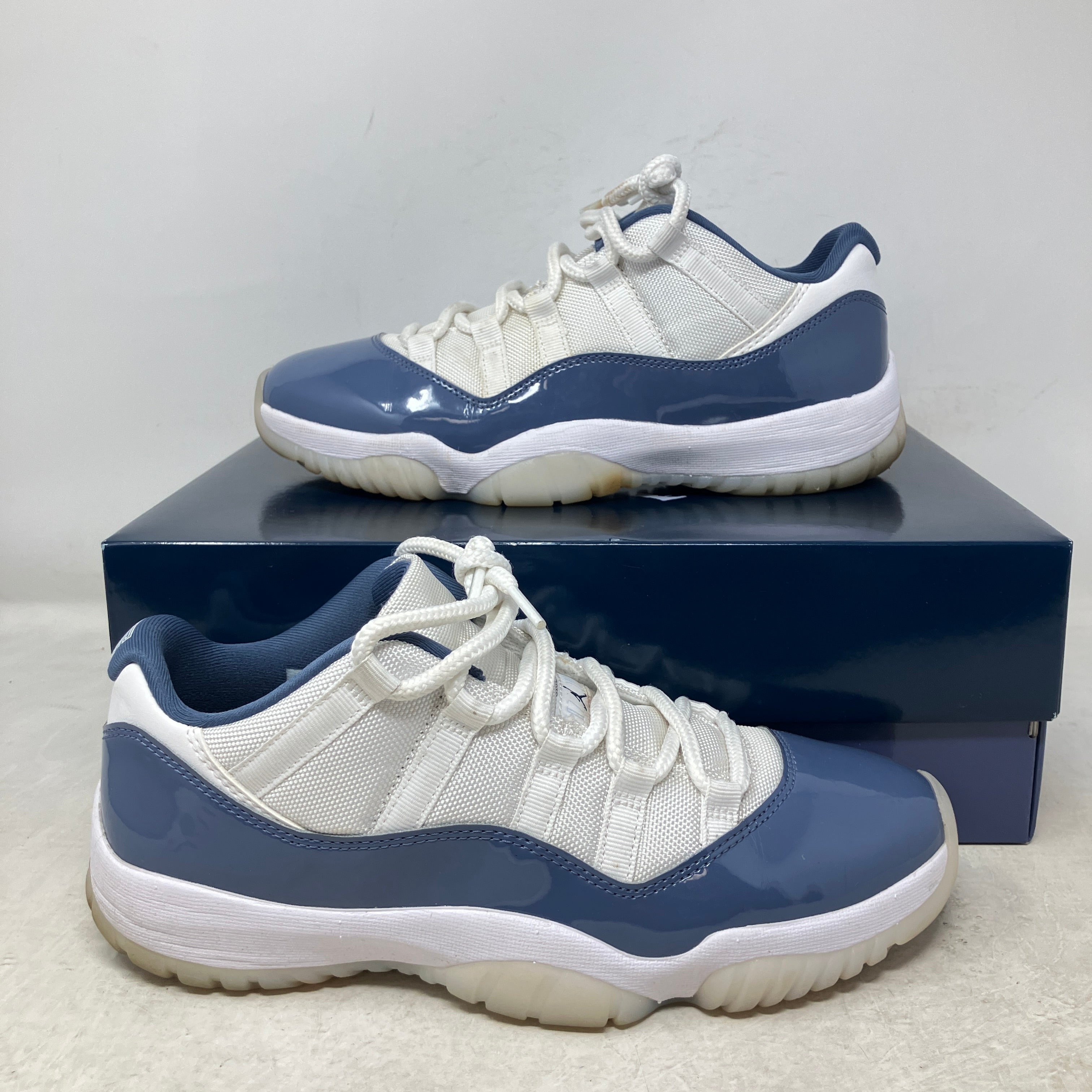 Jordan 11 Retro Low Diffused Blue