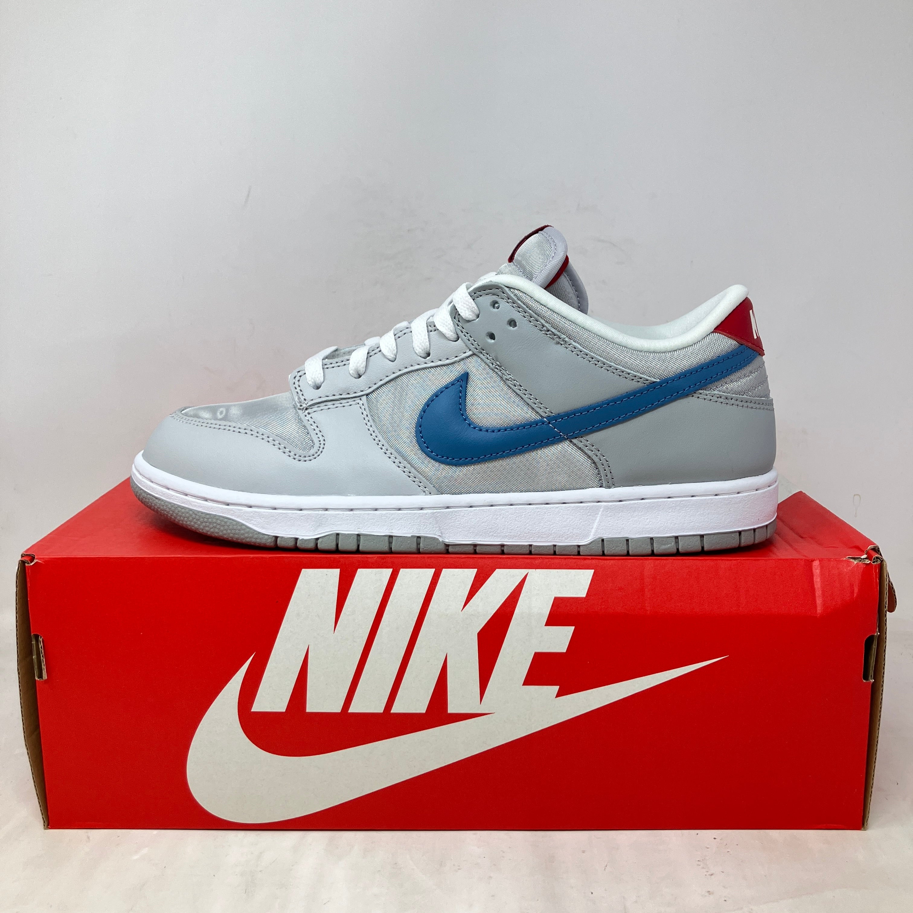Nike Dunk Low Silver Surfer (2024)