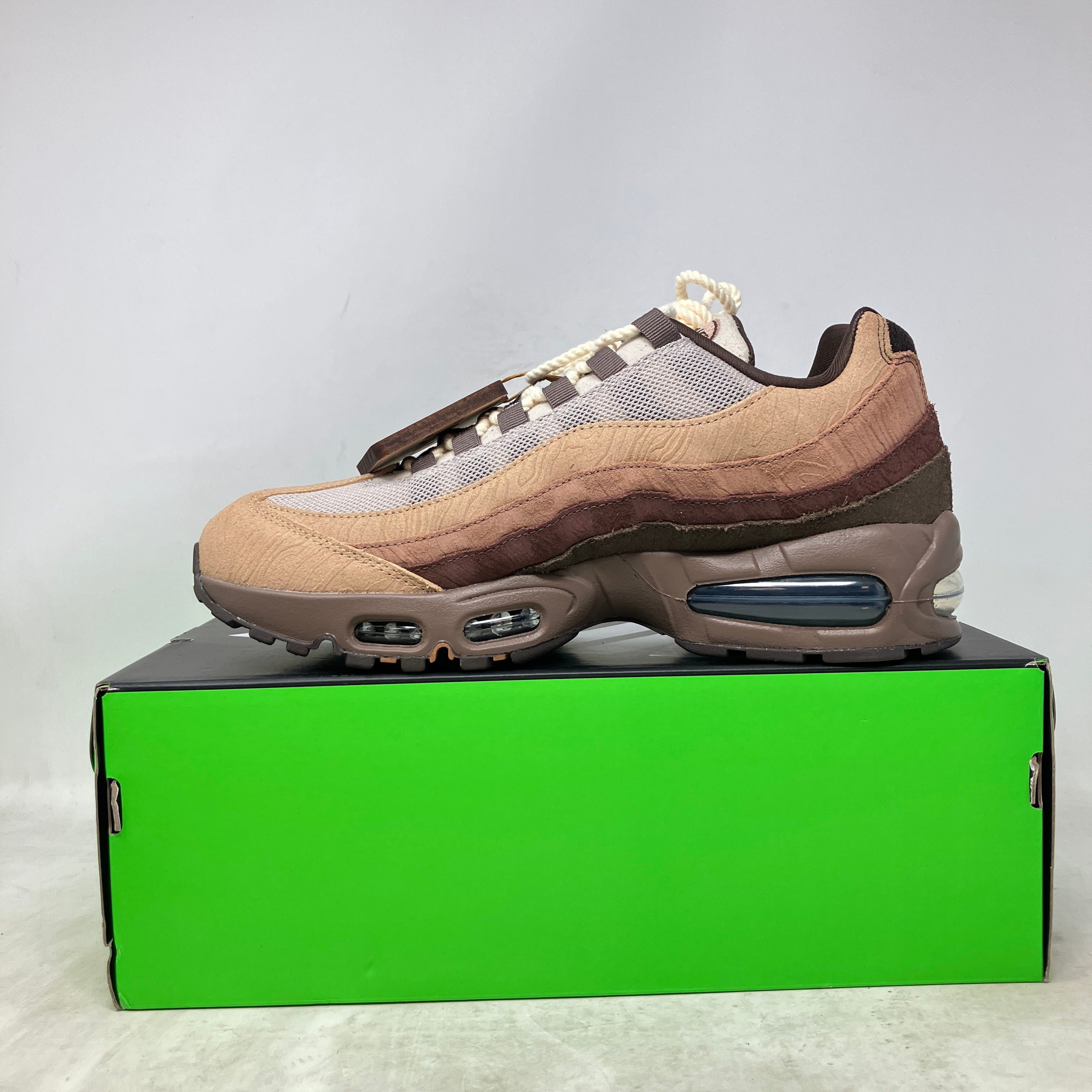 Nike Air Max 95 Big Bubble Ducks of a Feather Oregon Ducks Lumber Yard