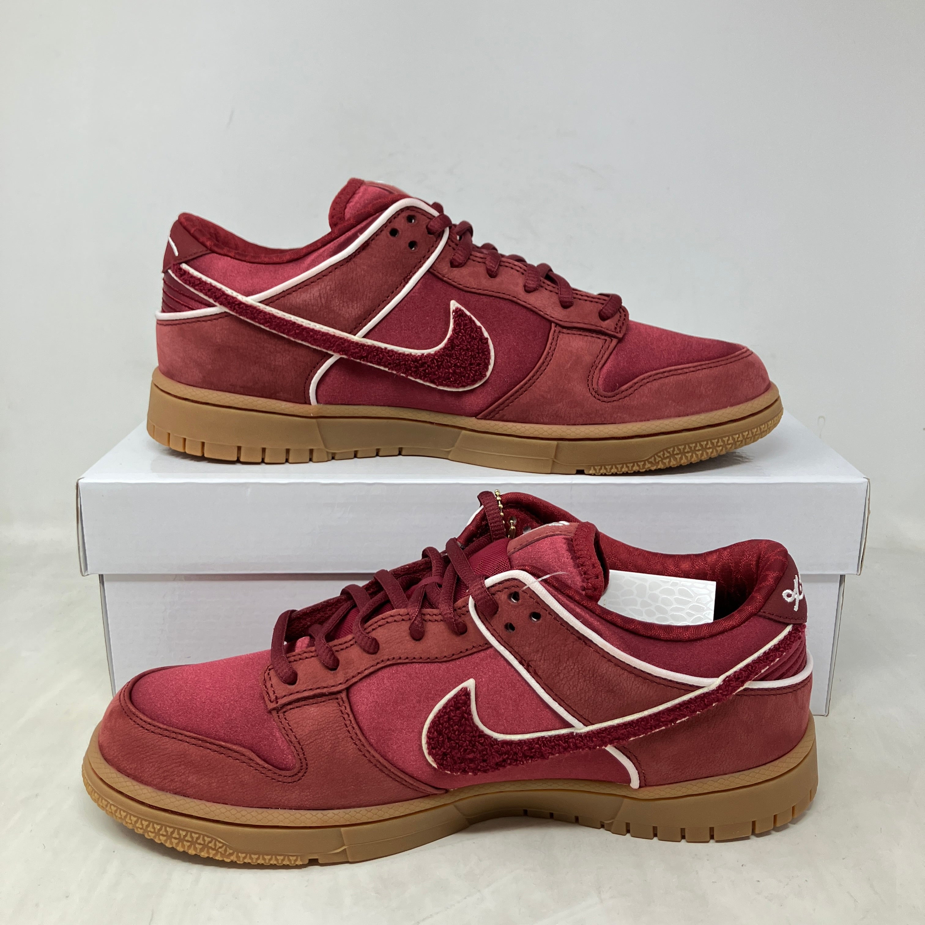 Nike Dunk Low Protro Kobe Bryant Lower Merion Away
