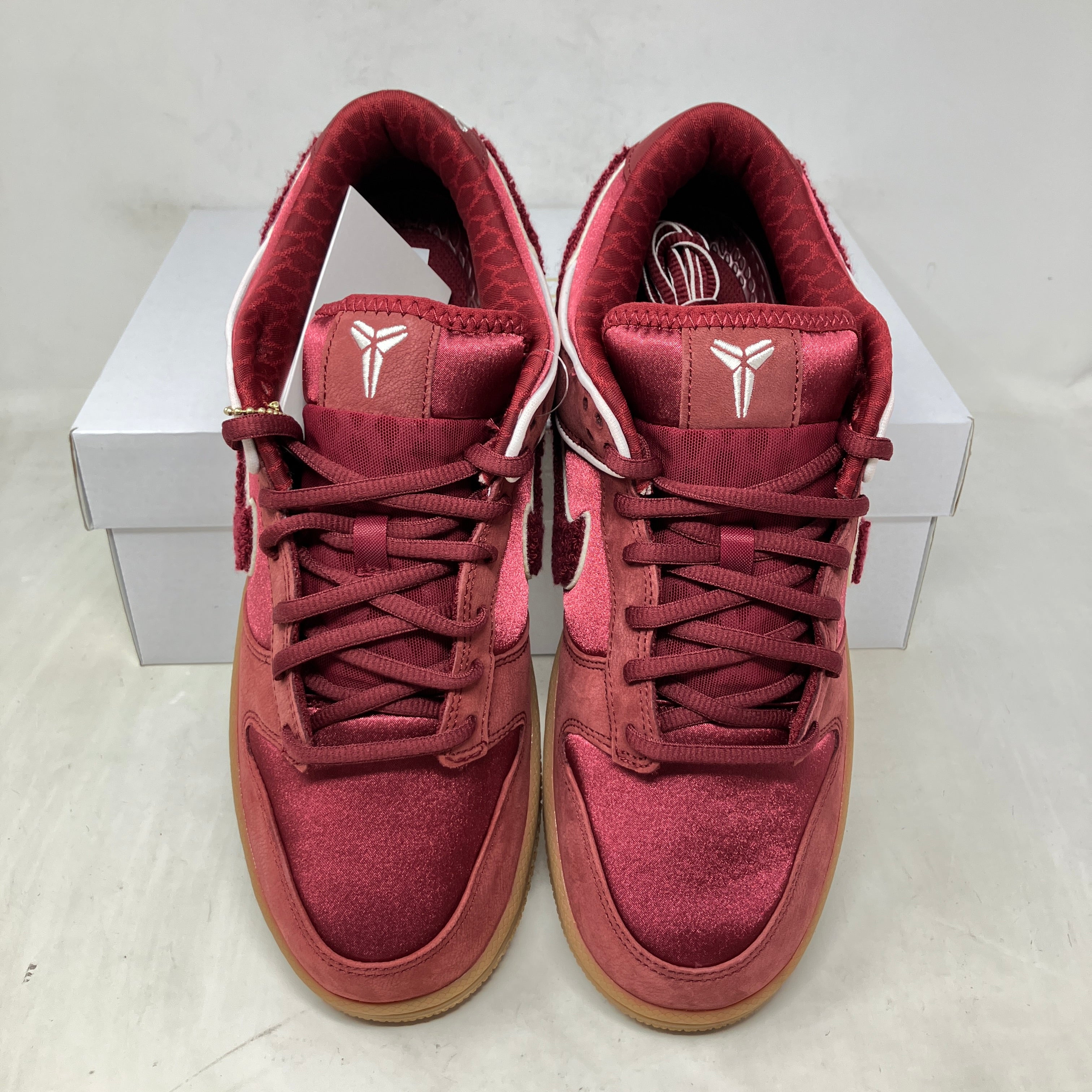 Nike Dunk Low Protro Kobe Bryant Lower Merion Away