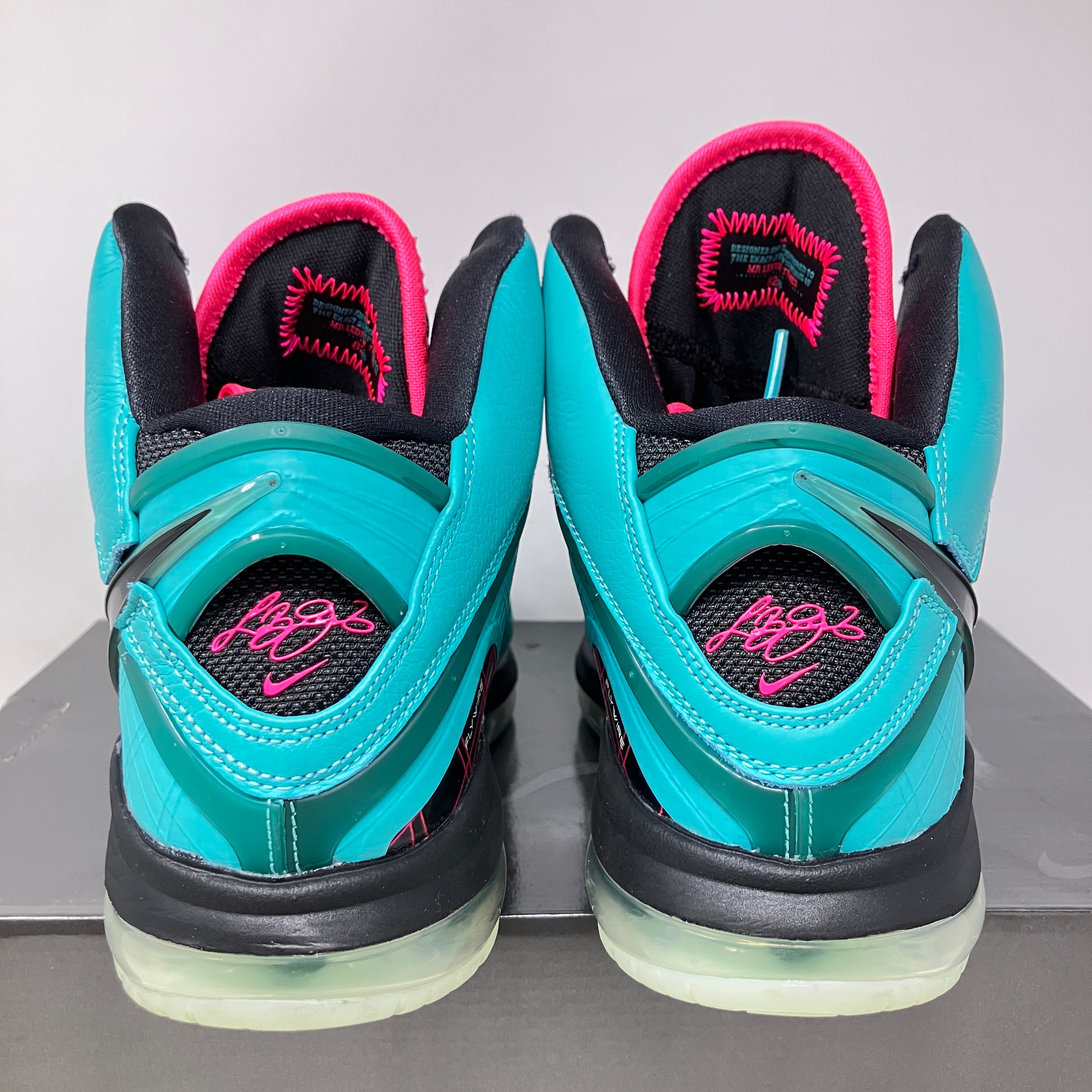 Nike LeBron 8 South Beach (2021)