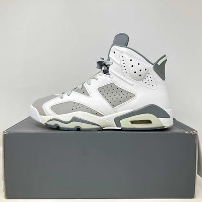 Pre owned Jordan 6 Retro Cool Grey sneakers with all accessories on gray box