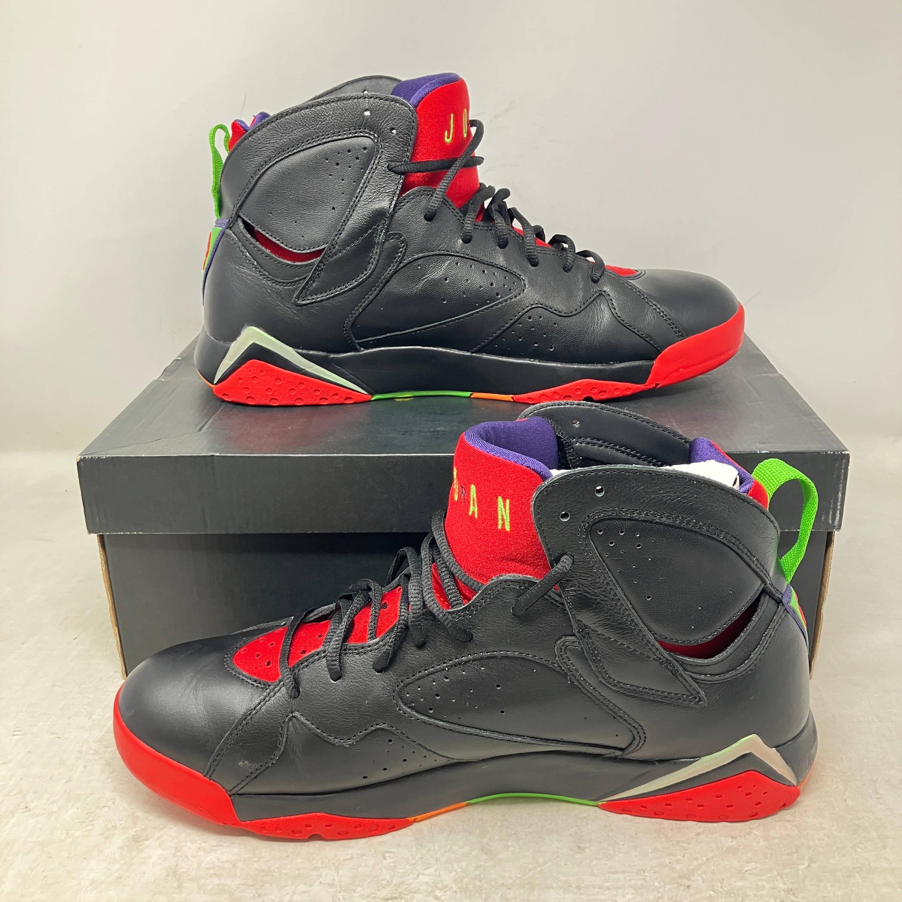 Jordan 7 Retro Marvin the Martian