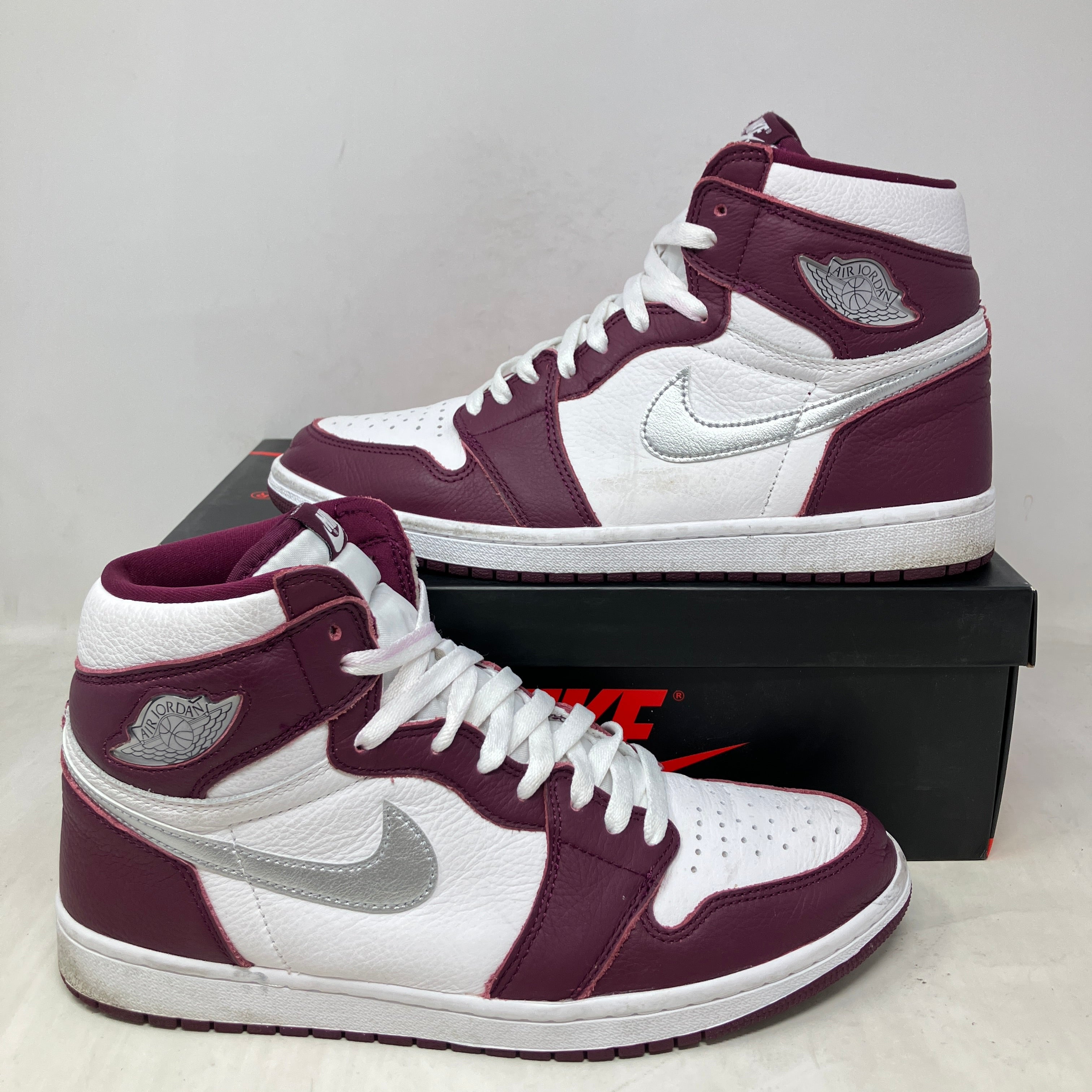 Jordan 1 Retro High OG Bordeaux