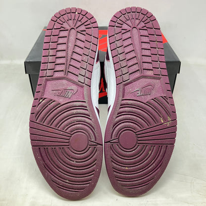 Jordan 1 Retro High OG Bordeaux
