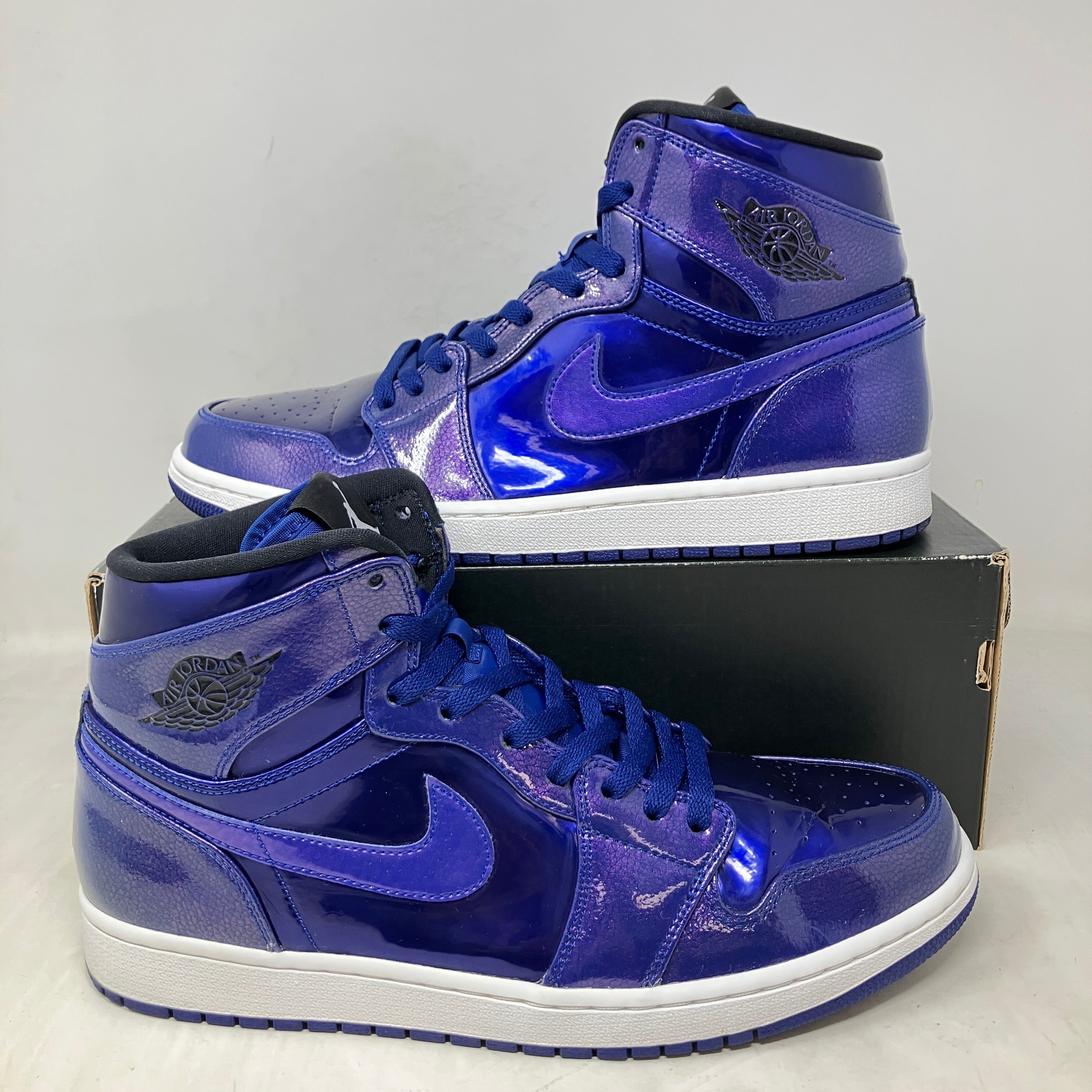 Jordan 1 Retro Deep Royal
