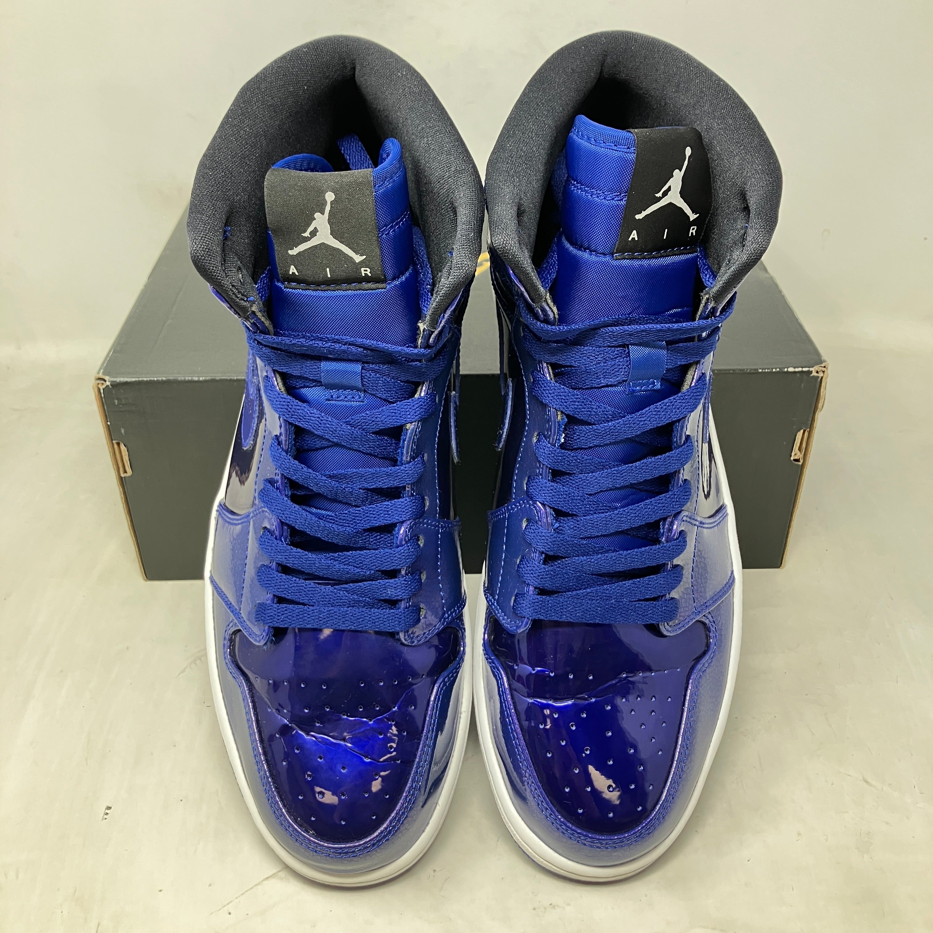 Jordan 1 Retro Deep Royal