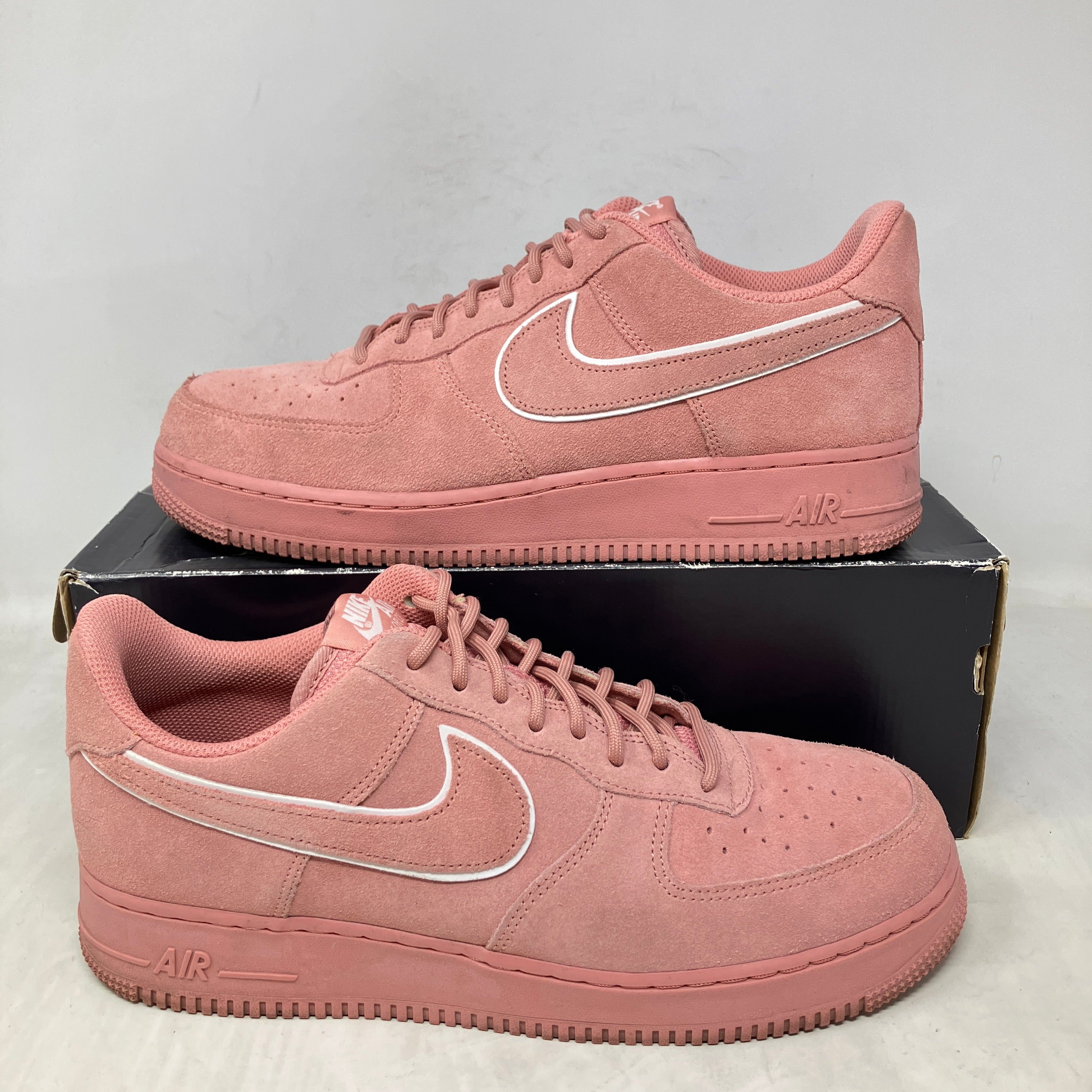 Nike Air Force 1 Low '07 LV8 Suede Red Stardust