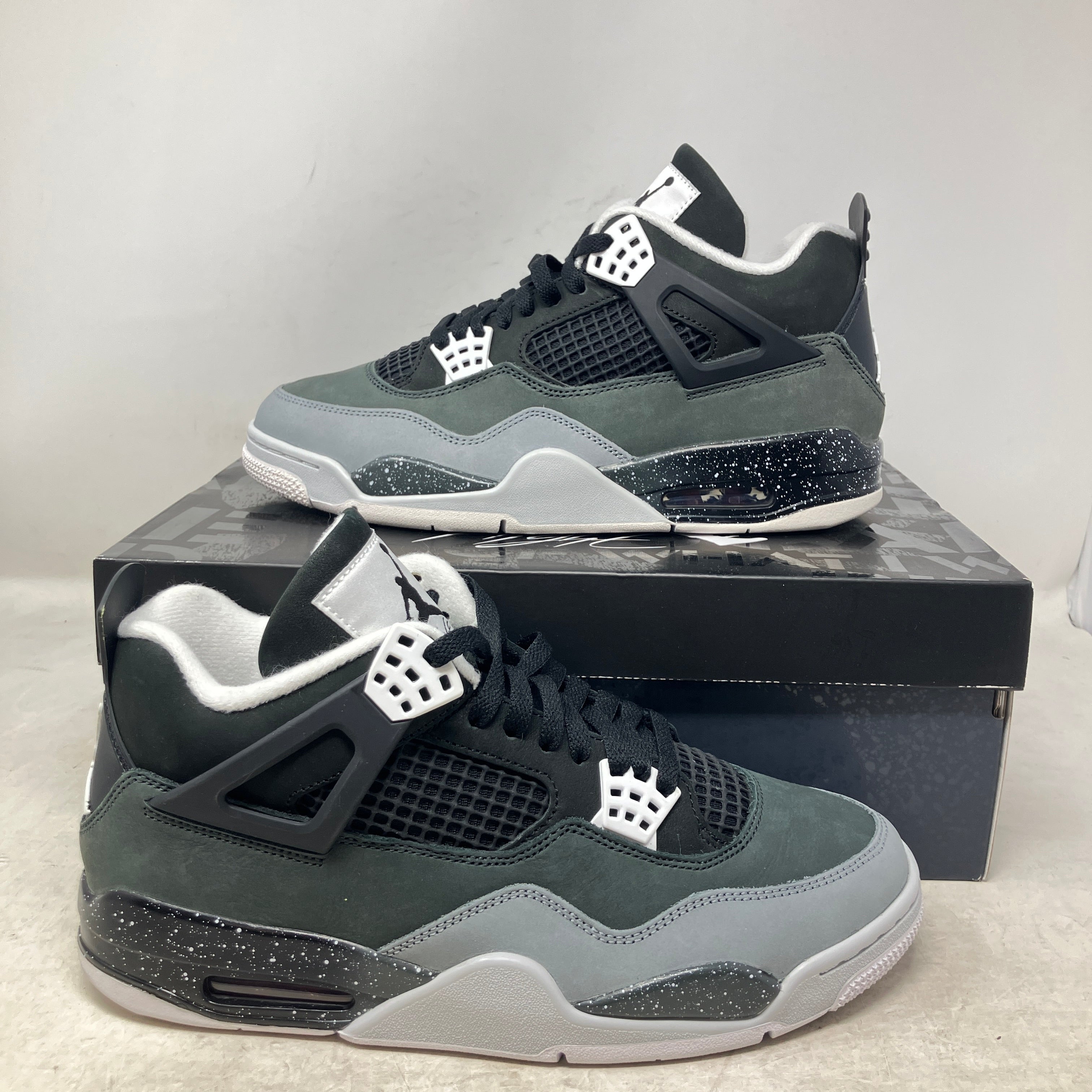 Jordan 4 Retro Fear (2024)
