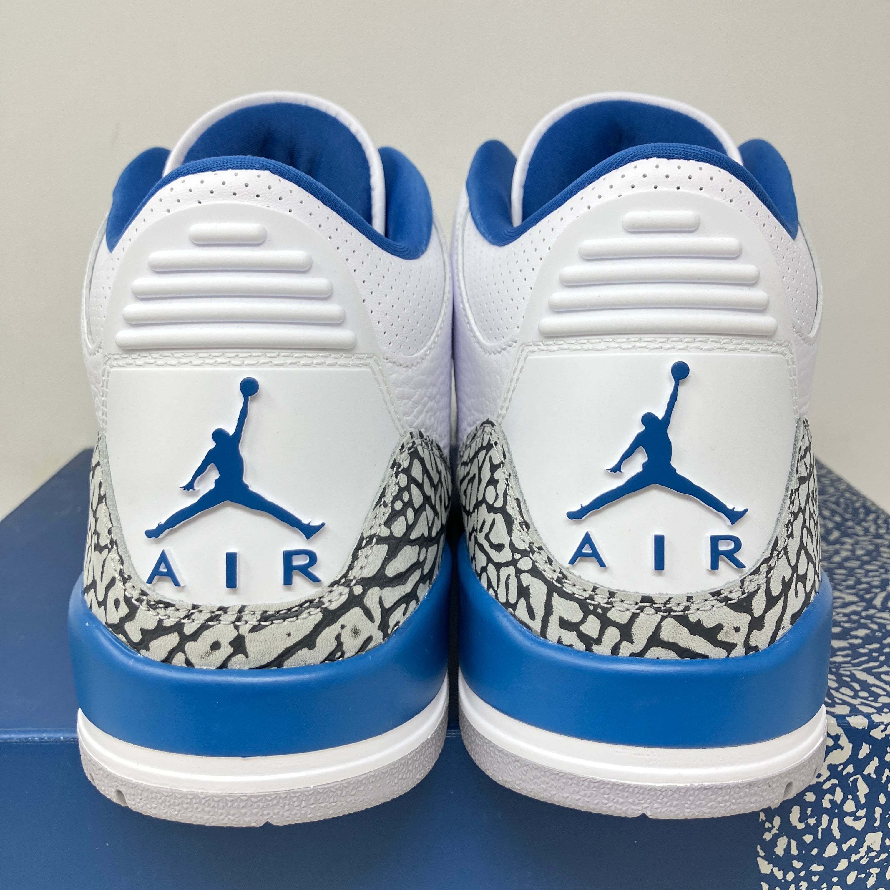 Jordan 3 Retro Wizards