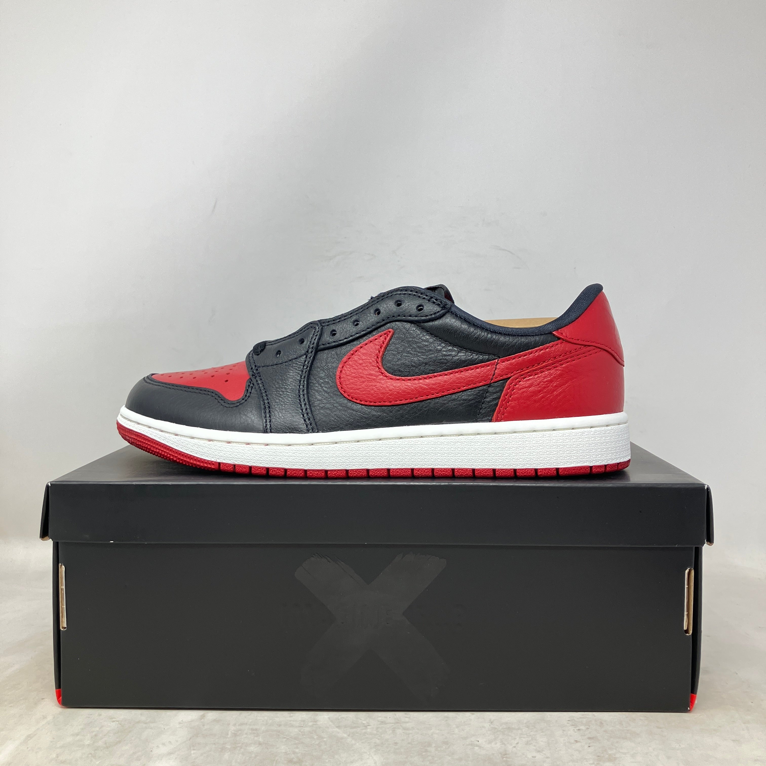 Jordan 1 Retro Low OG Banned