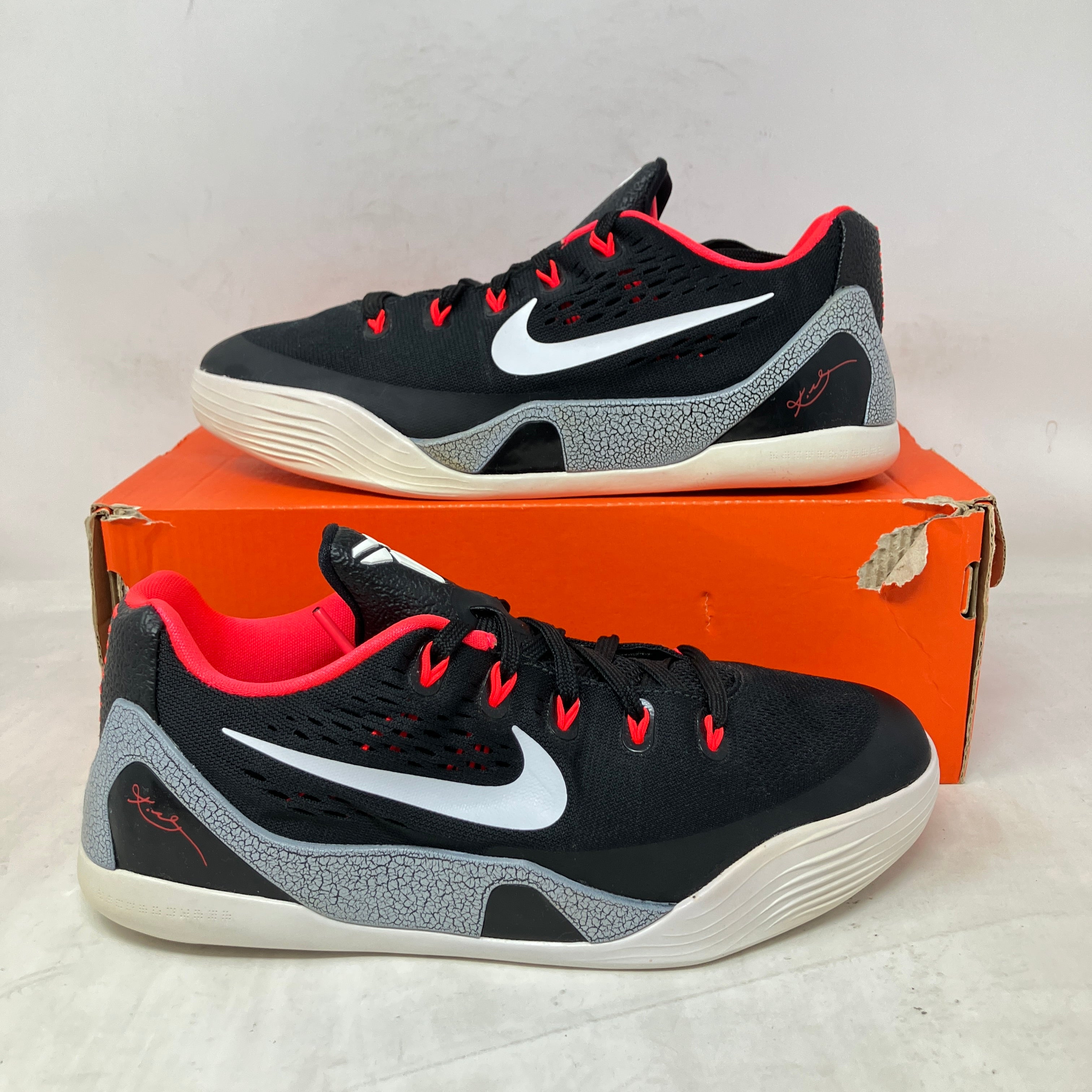 Nike Kobe 9 EM Low Laser Crimson (GS)
