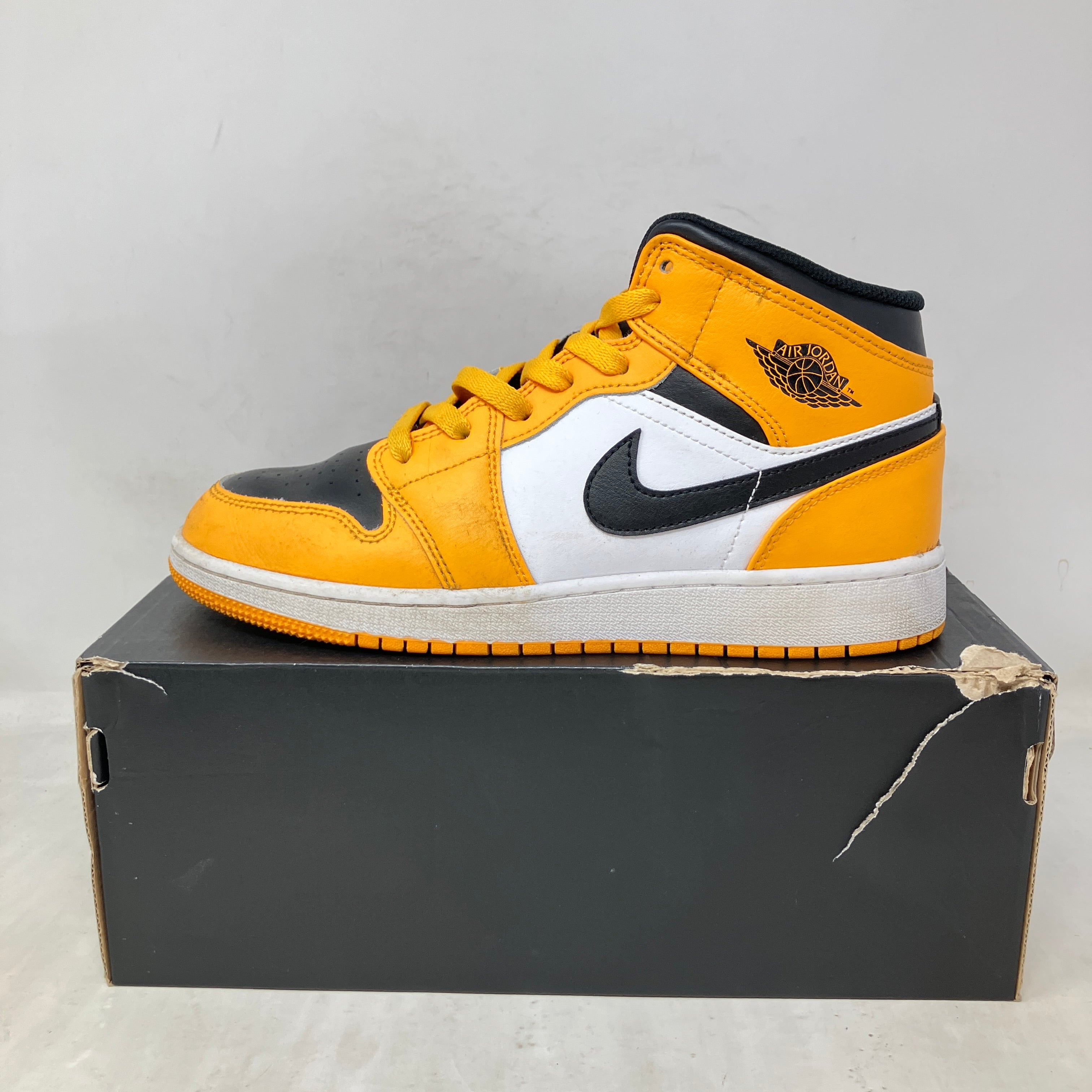 Jordan 1 Mid Taxi (GS)