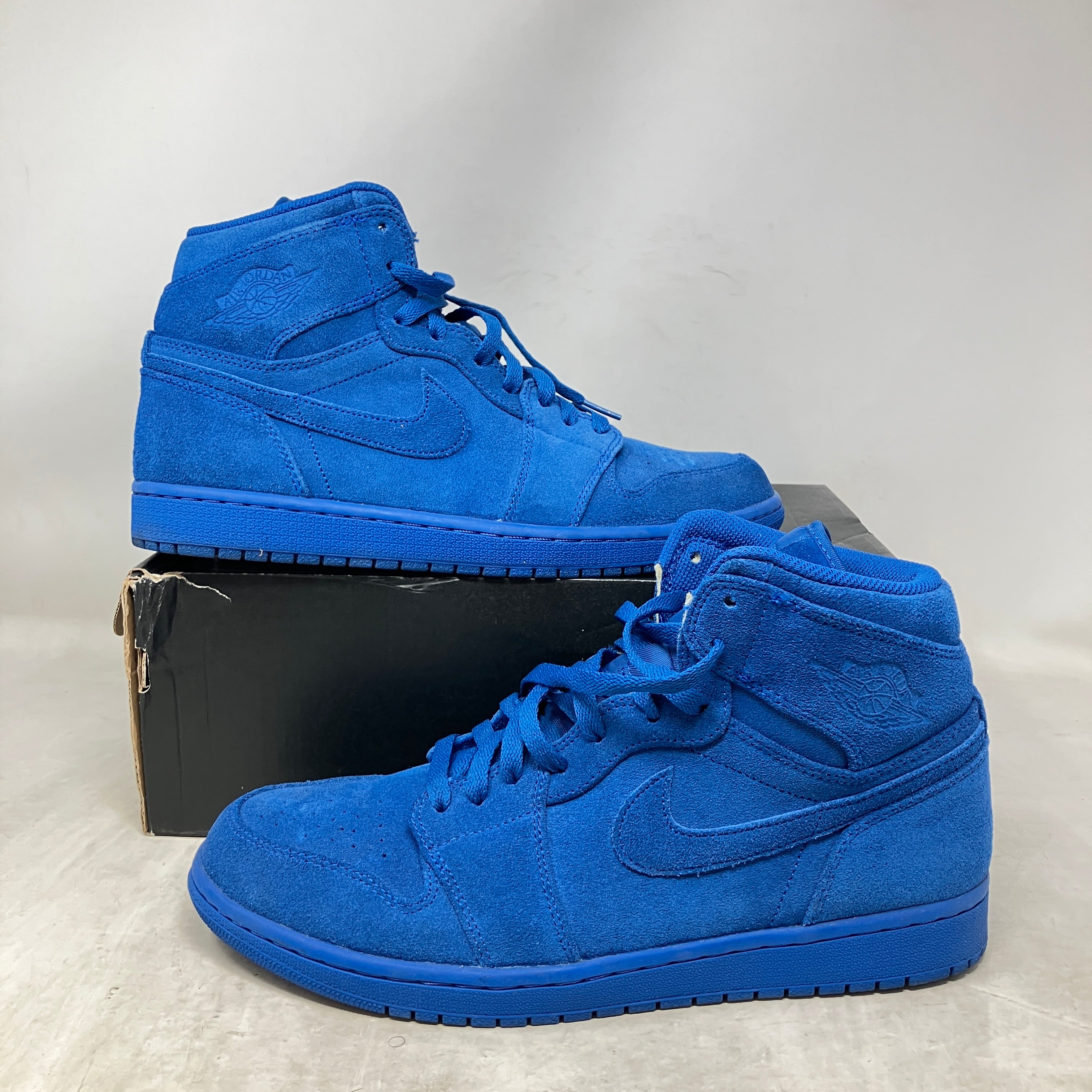 Jordan 1 Retro Blue Suede