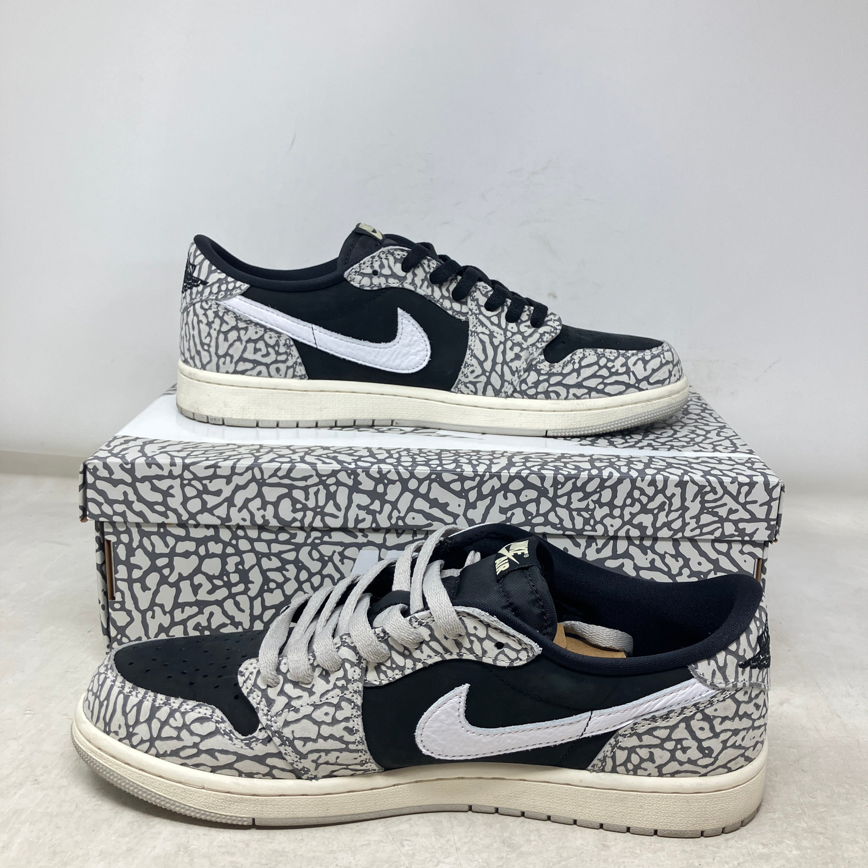 Jordan 1 Retro Low OG Black Cement