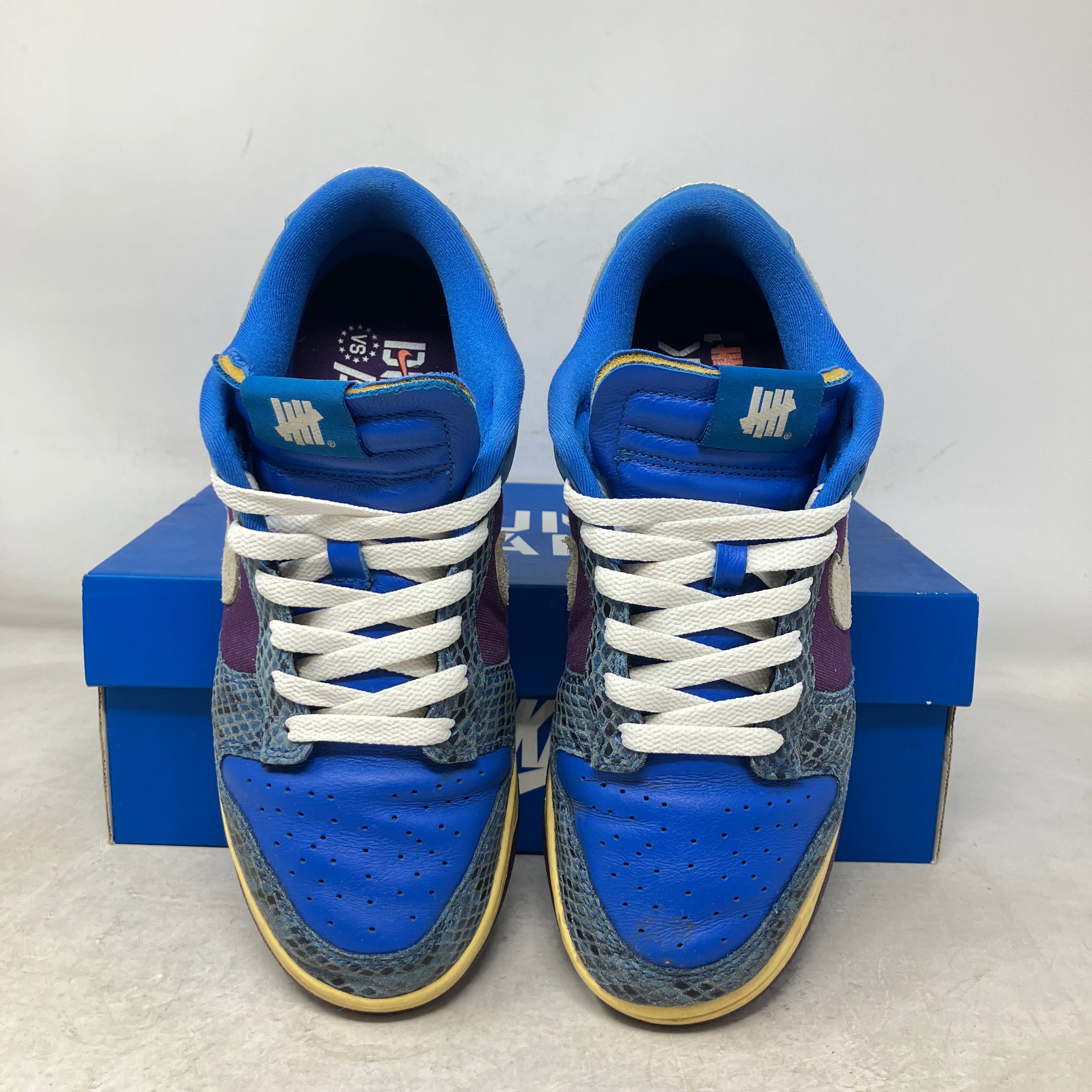 Nike Dunk Low Undefeated 5 On It Dunk vs. AF1