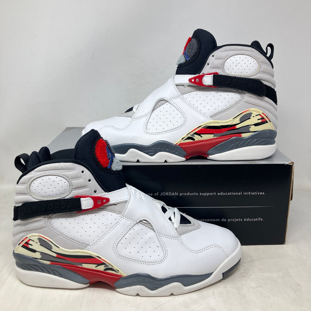 Jordan 8 Retro Bugs Bunny (2003)