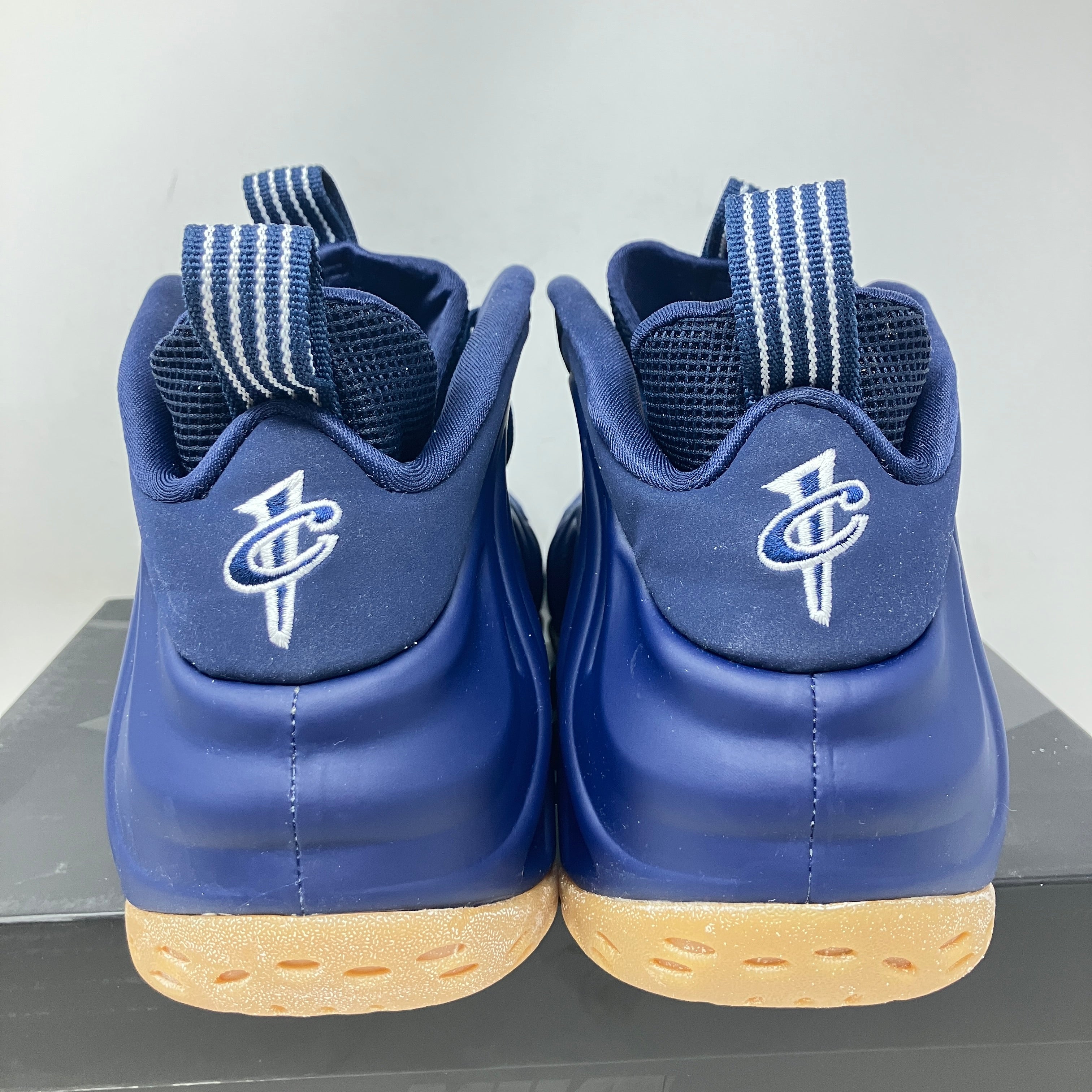 Nike Air Foamposite One Navy Gum
