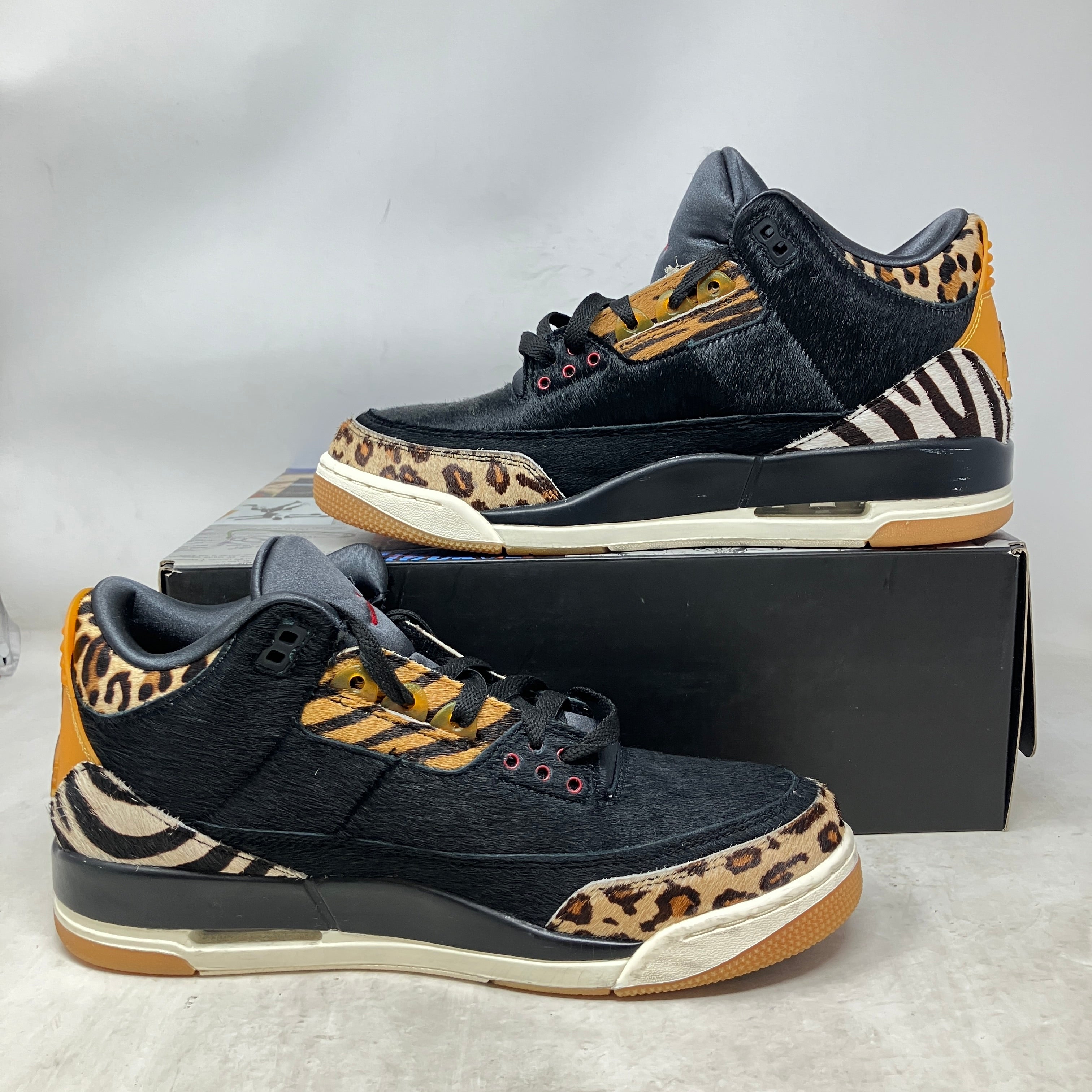 Jordan 3 Retro SE Animal Instinct
