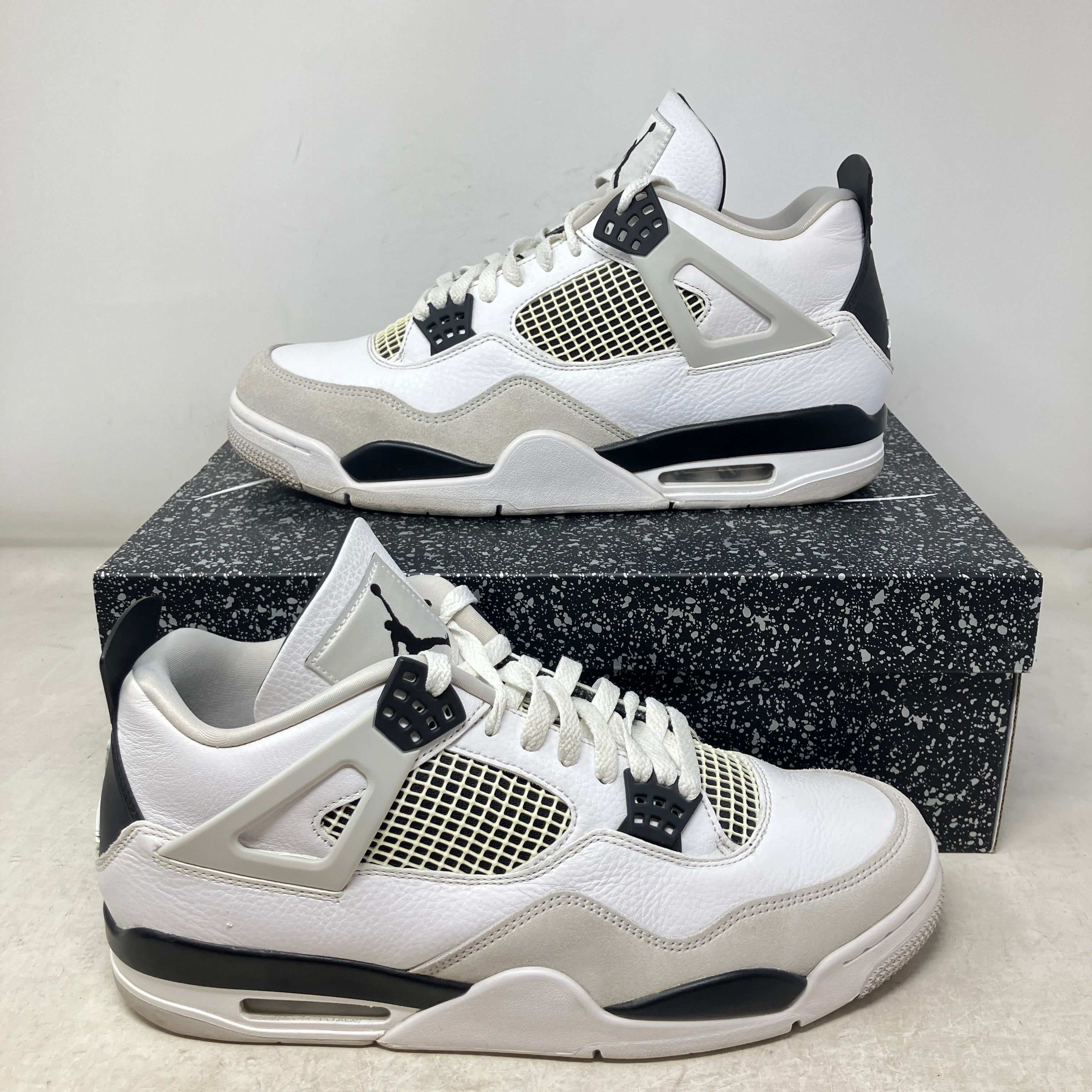 Jordan 4 Retro Military Black