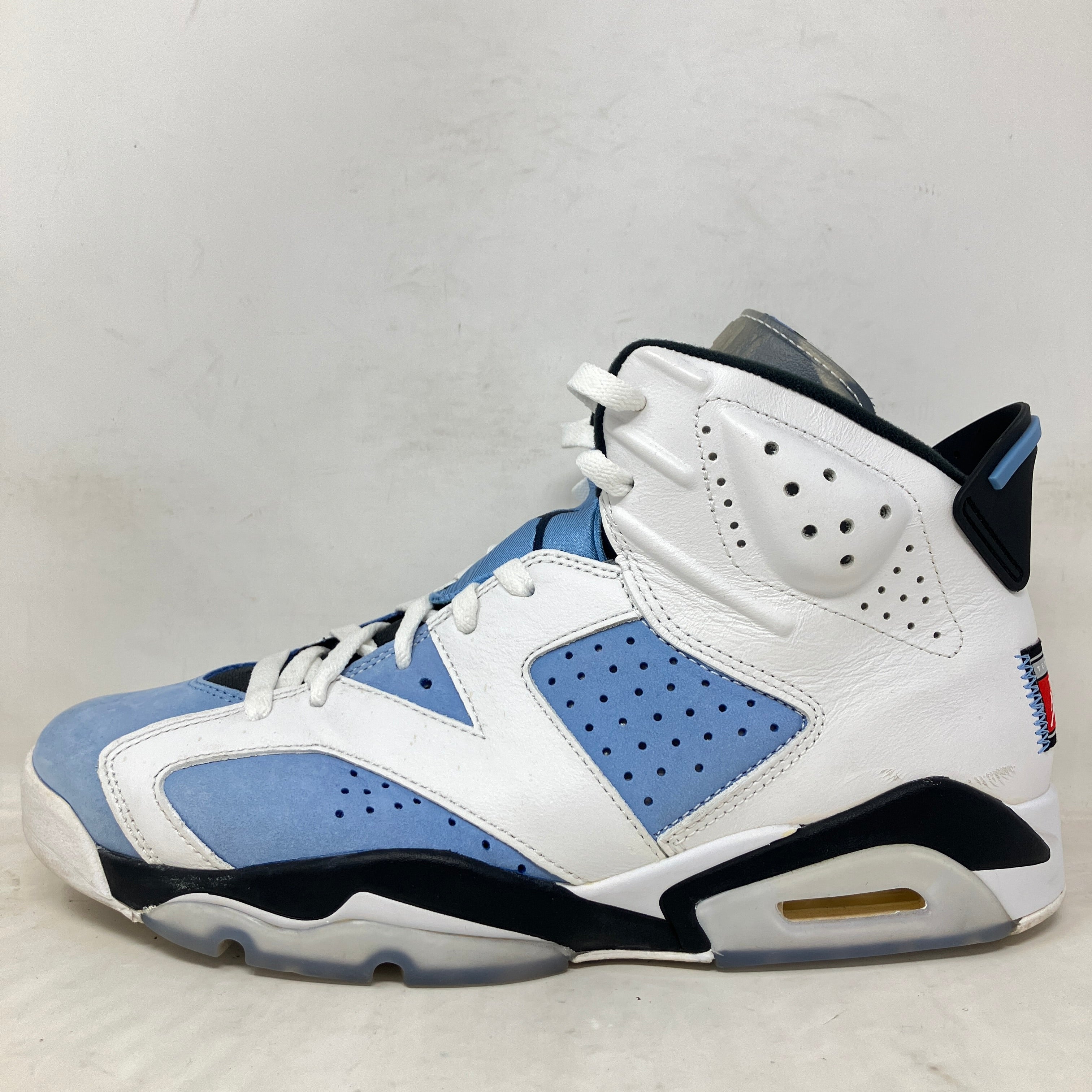 Jordan 6 Retro UNC White