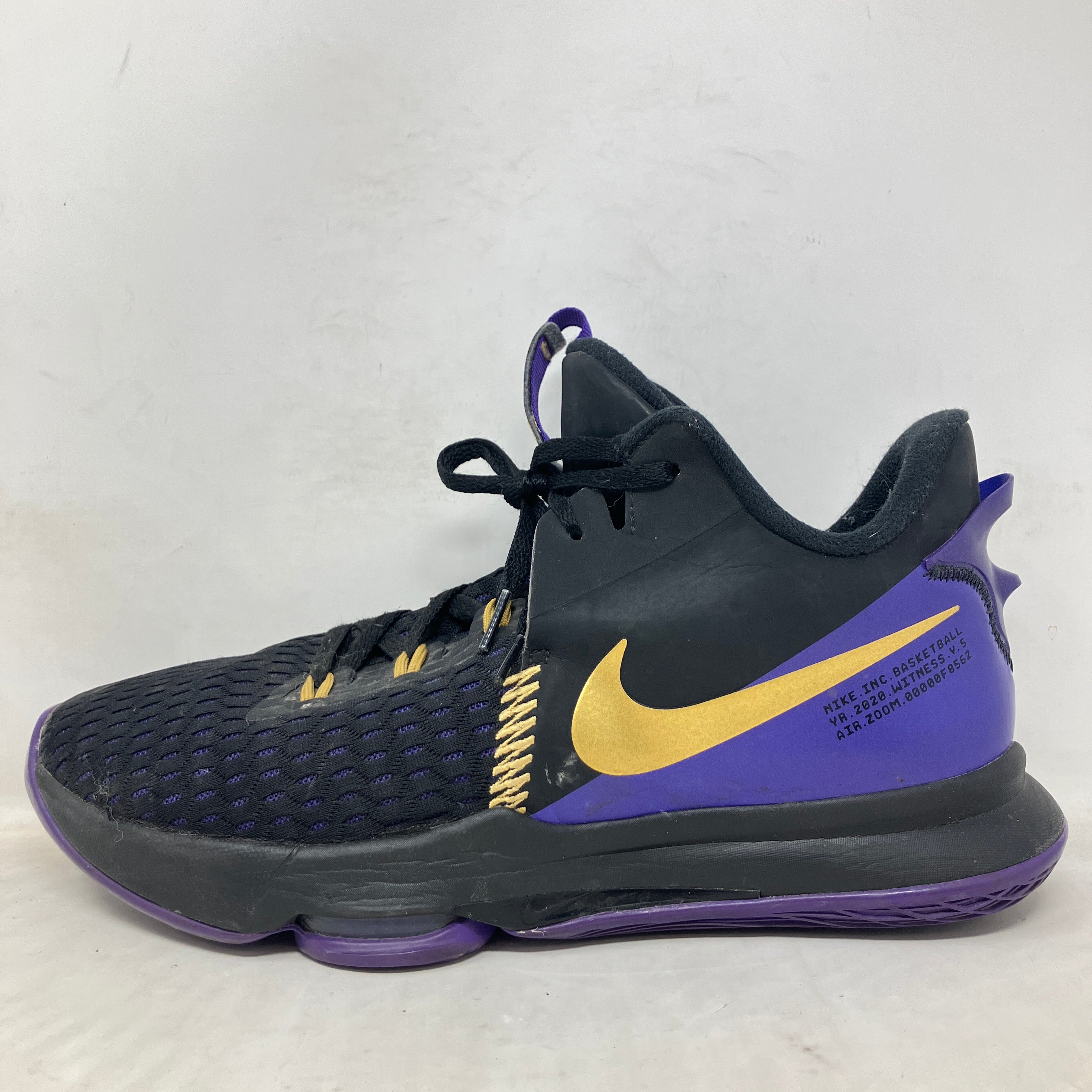 Nike LeBron Witness 5 Lakers