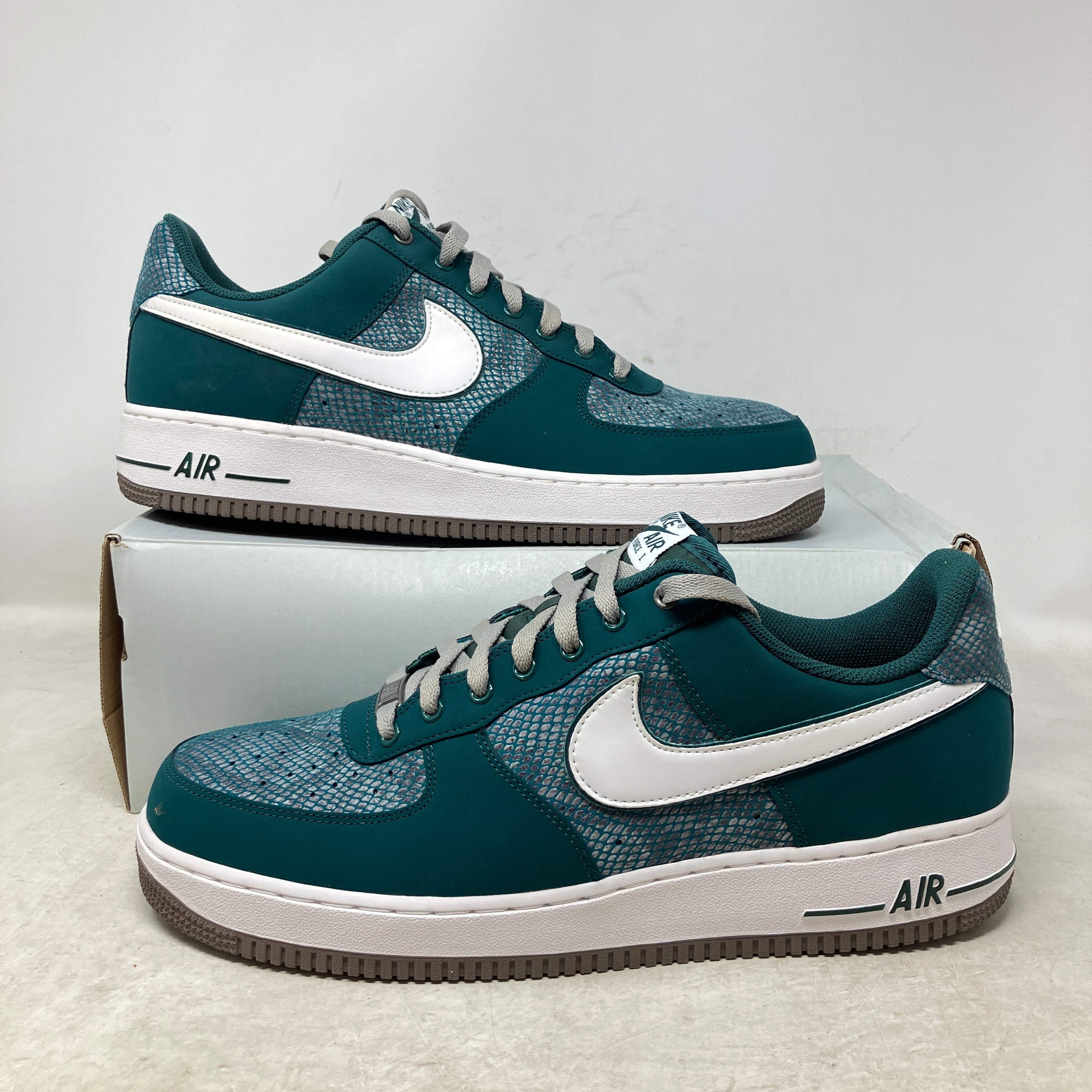 Nike Air Force 1 Low Dark Atomic Teal (2013)