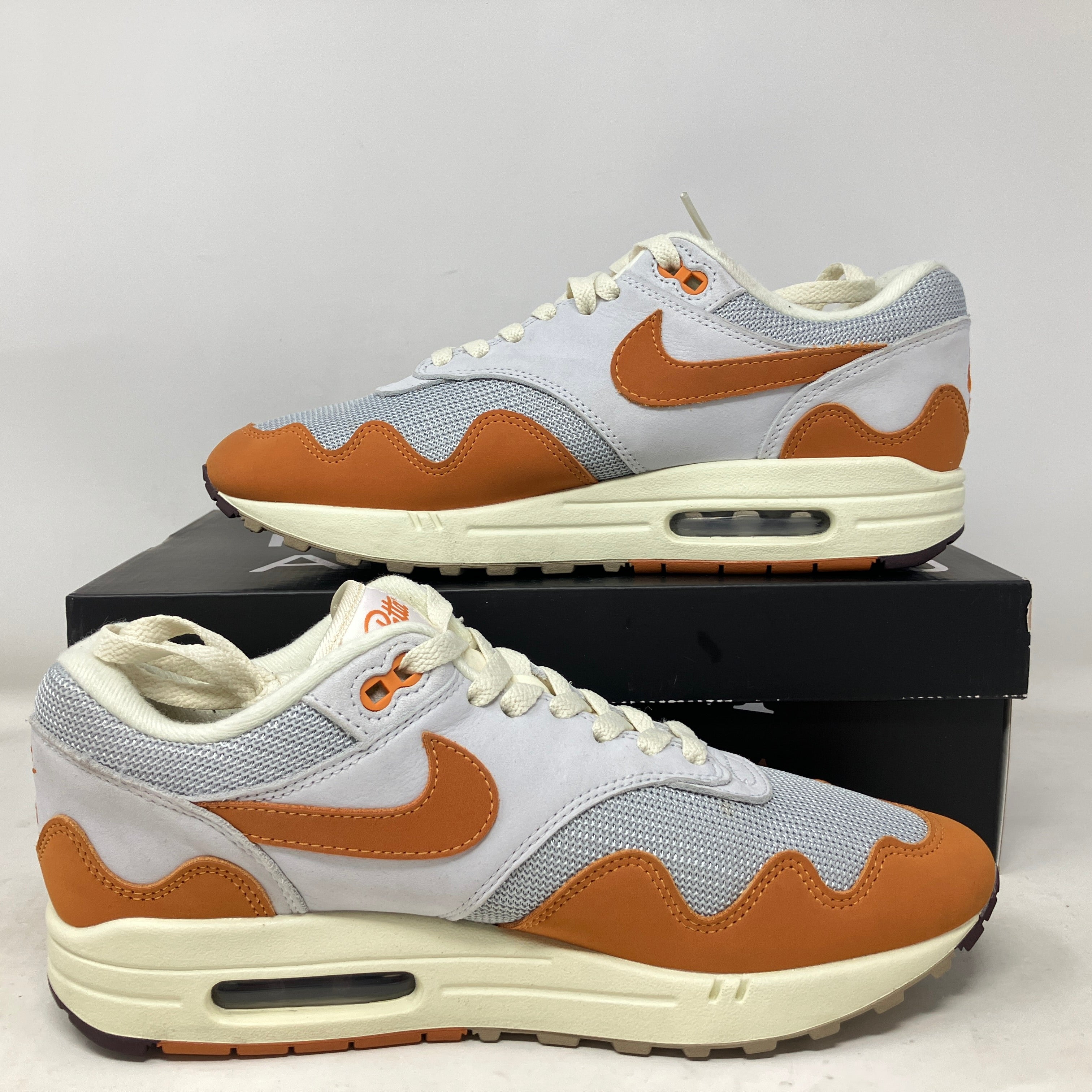 Nike Air Max 1 Patta Waves Monarch (with Bracelet)