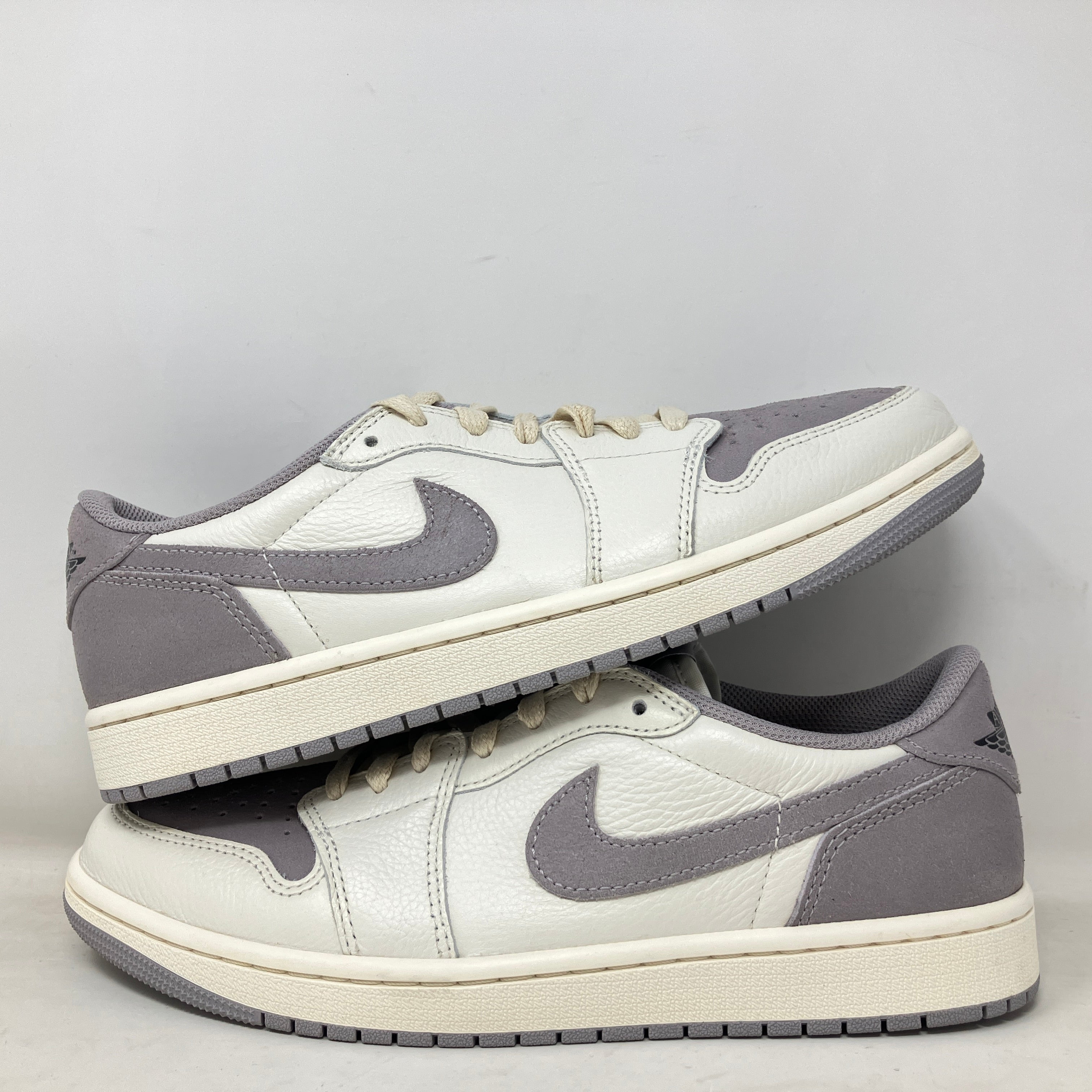 Jordan 1 Retro Low OG Atmosphere Grey