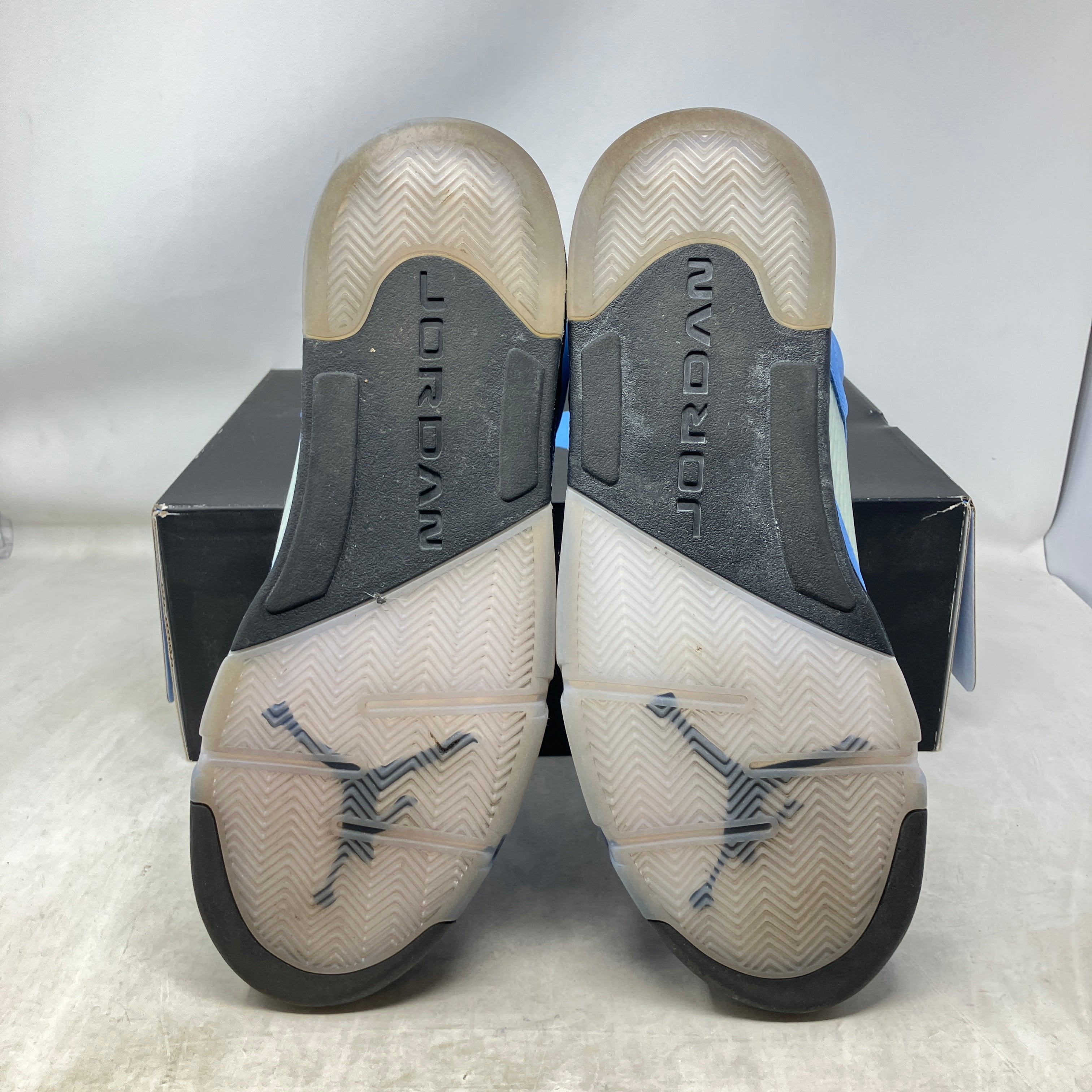 Jordan 5 Retro UNC University Blue