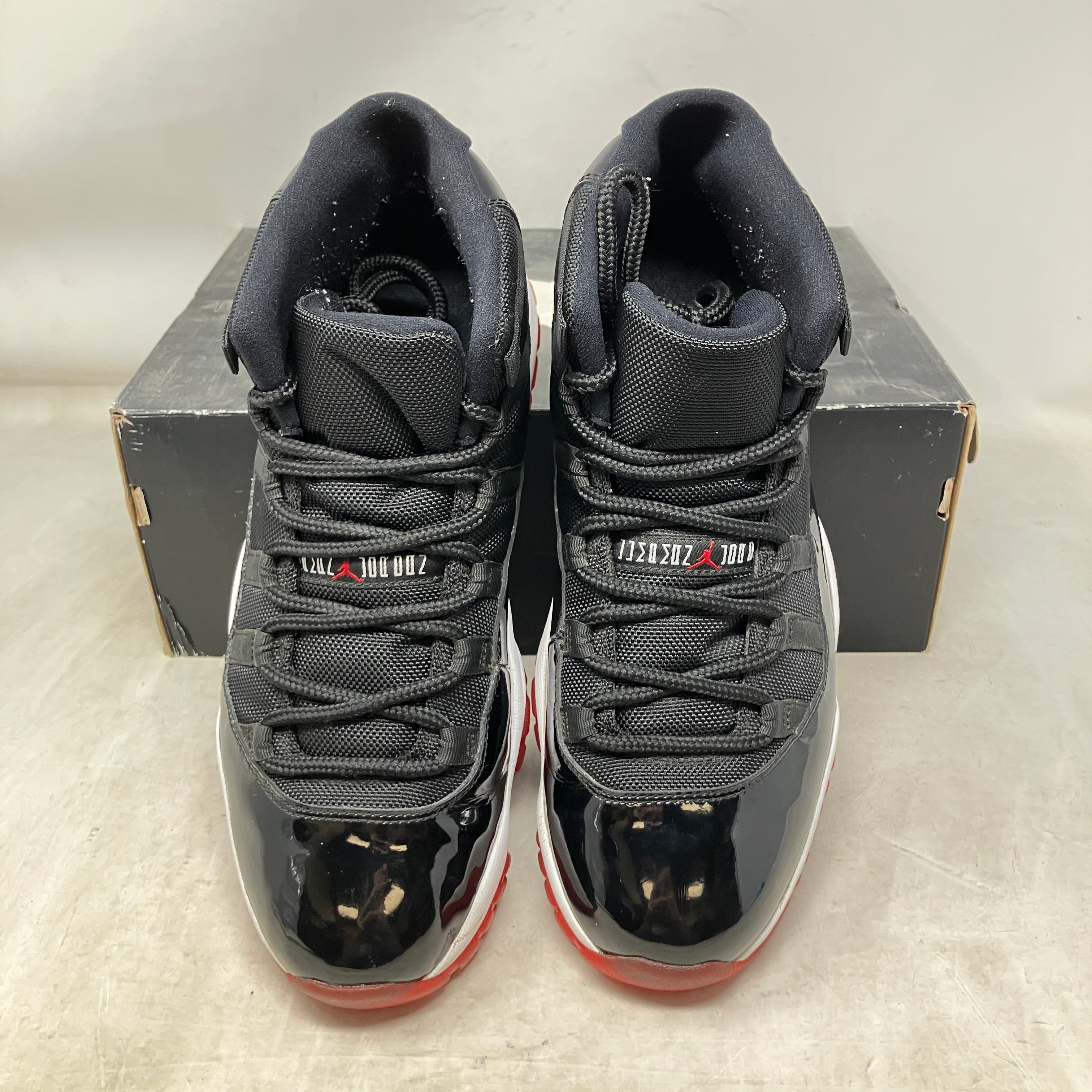 Jordan 11 Retro Playoffs (2012)