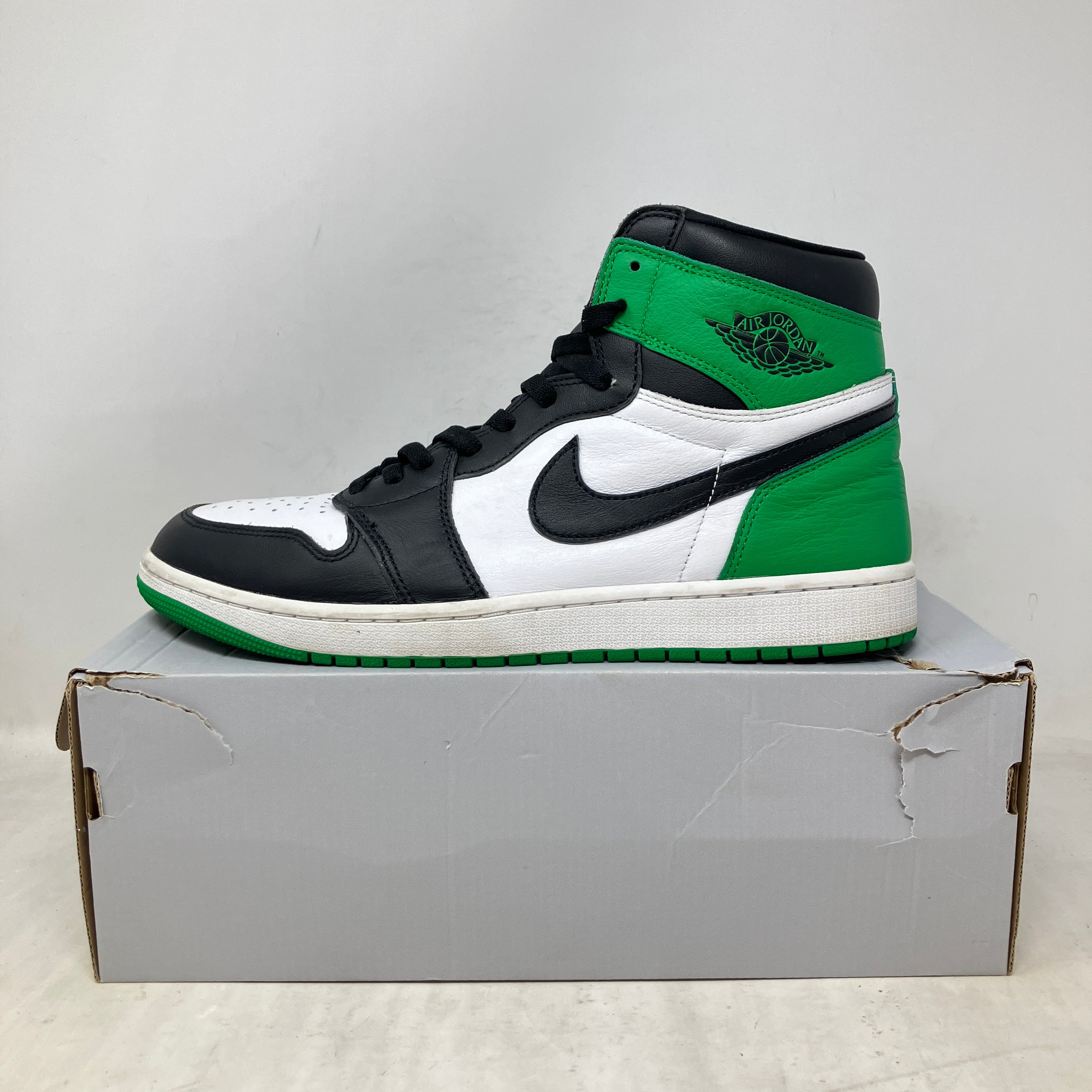 Jordan 1 Retro High OG Lucky Green