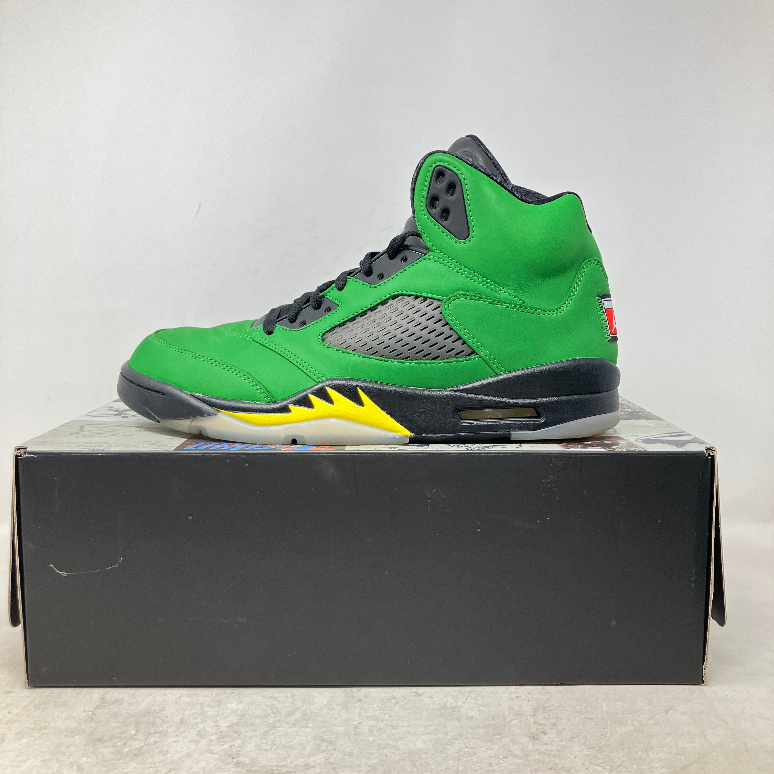 Jordan 5 Retro SE Oregon
