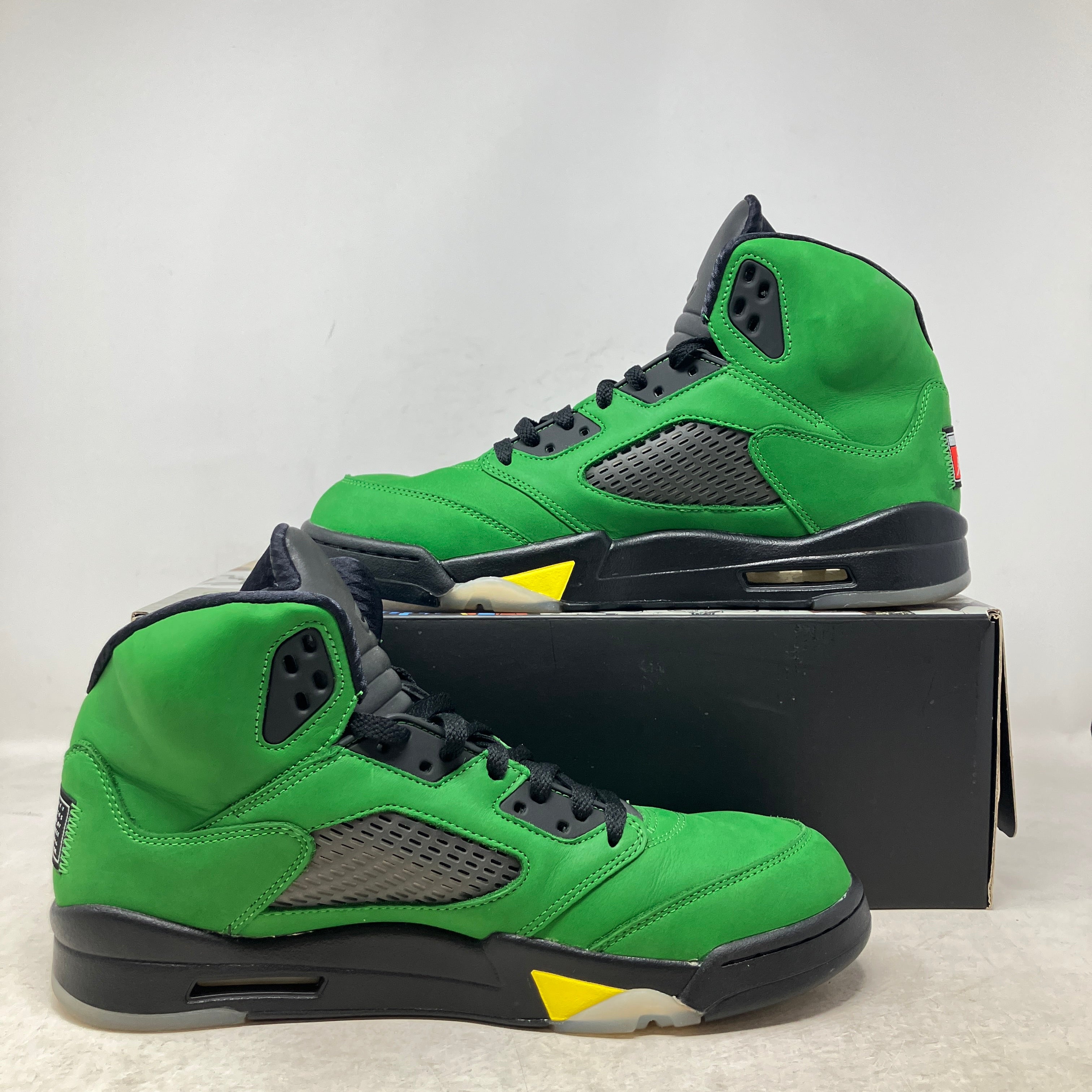 Jordan 5 Retro SE Oregon