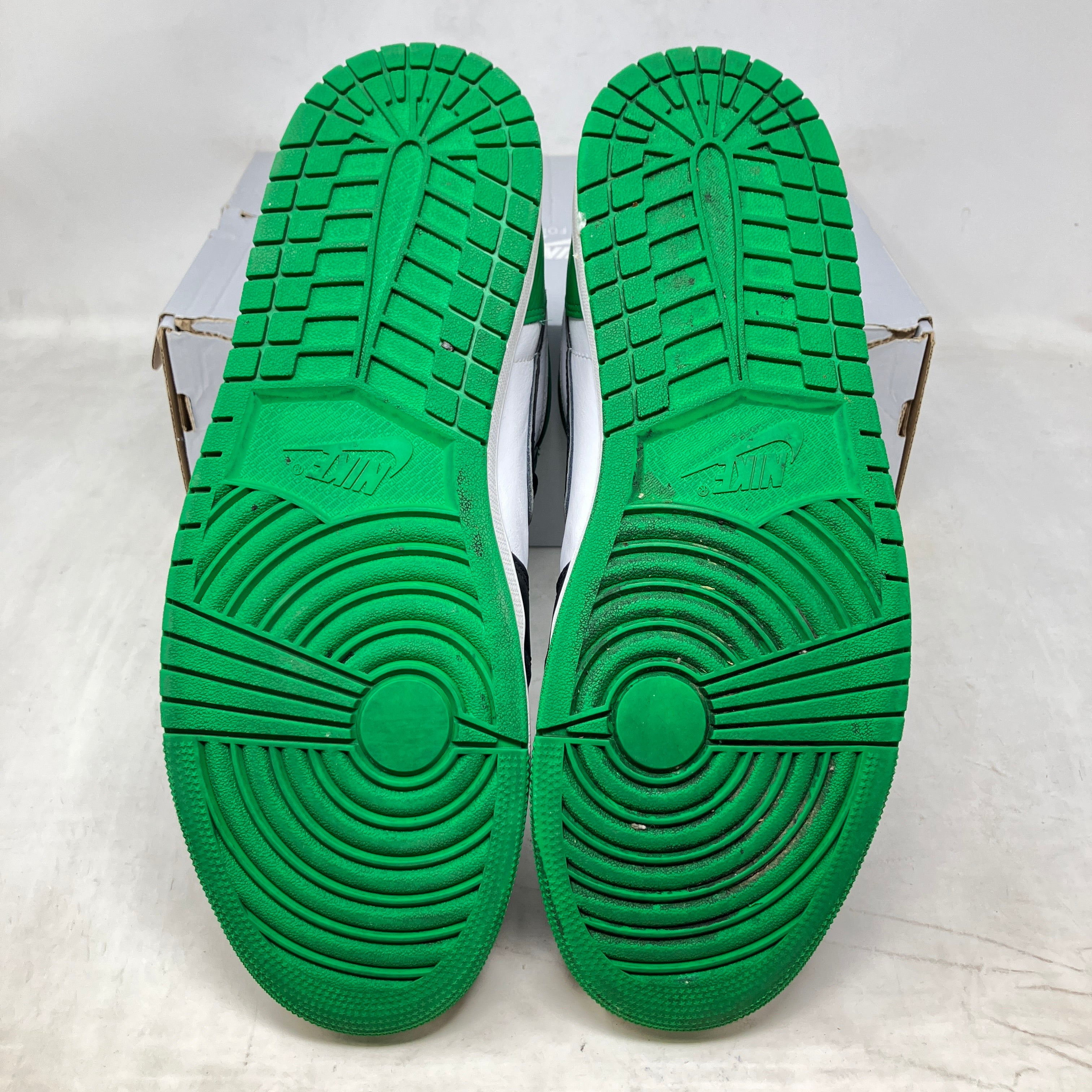 Jordan 1 Retro High OG Lucky Green