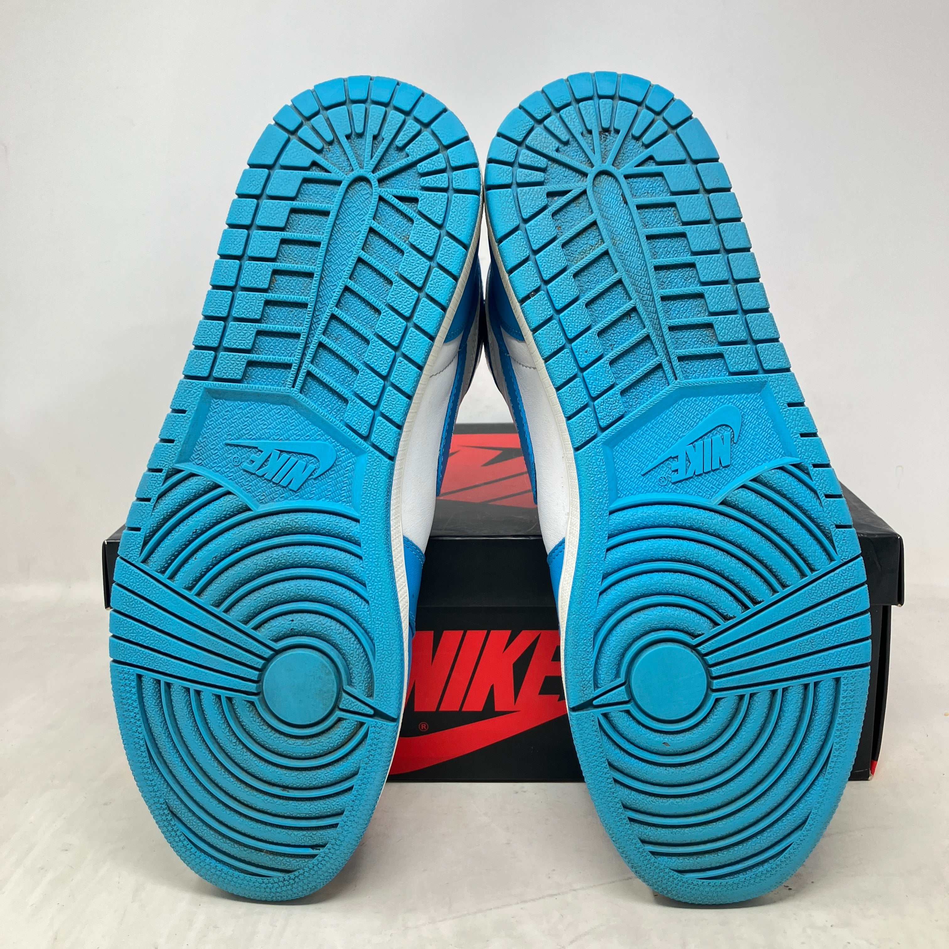 Jordan 1 Retro High OG UNC