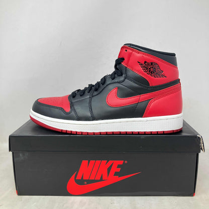 Jordan 1 Retro High Bred Banned 2016 pre-owned sneakers with accessories included