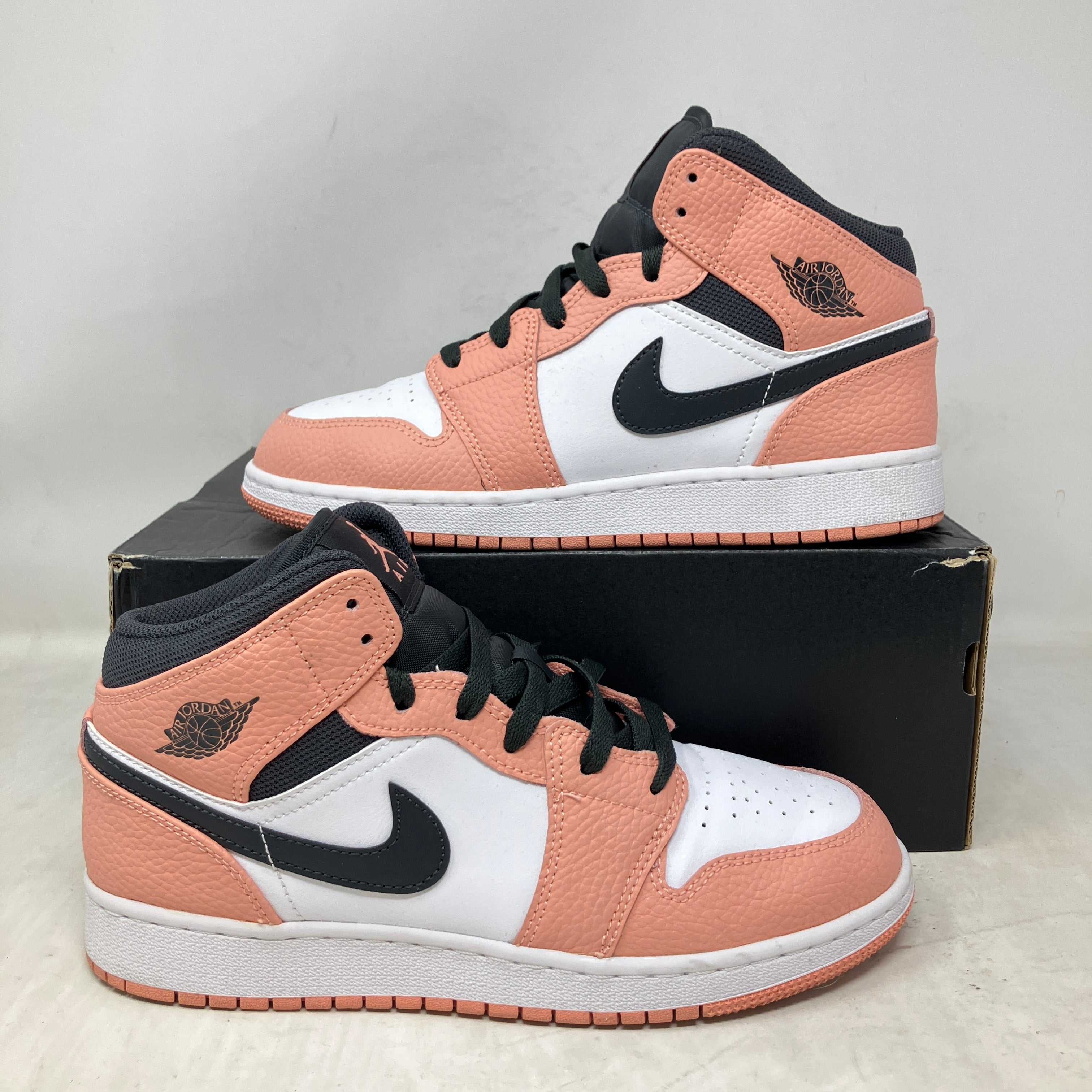 Jordan 1 Mid Pink Quartz (GS)