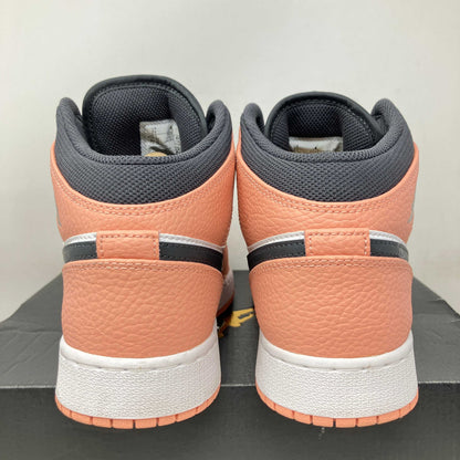 Jordan 1 Mid Pink Quartz (GS)