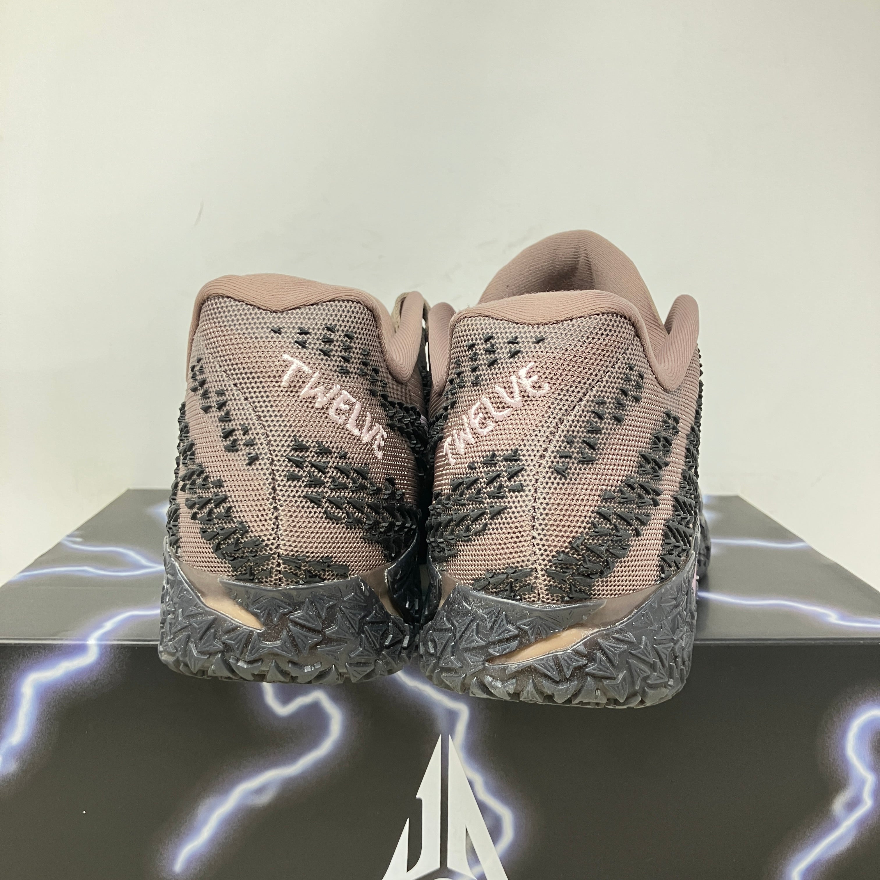 Nike Ja 3 Showstopper