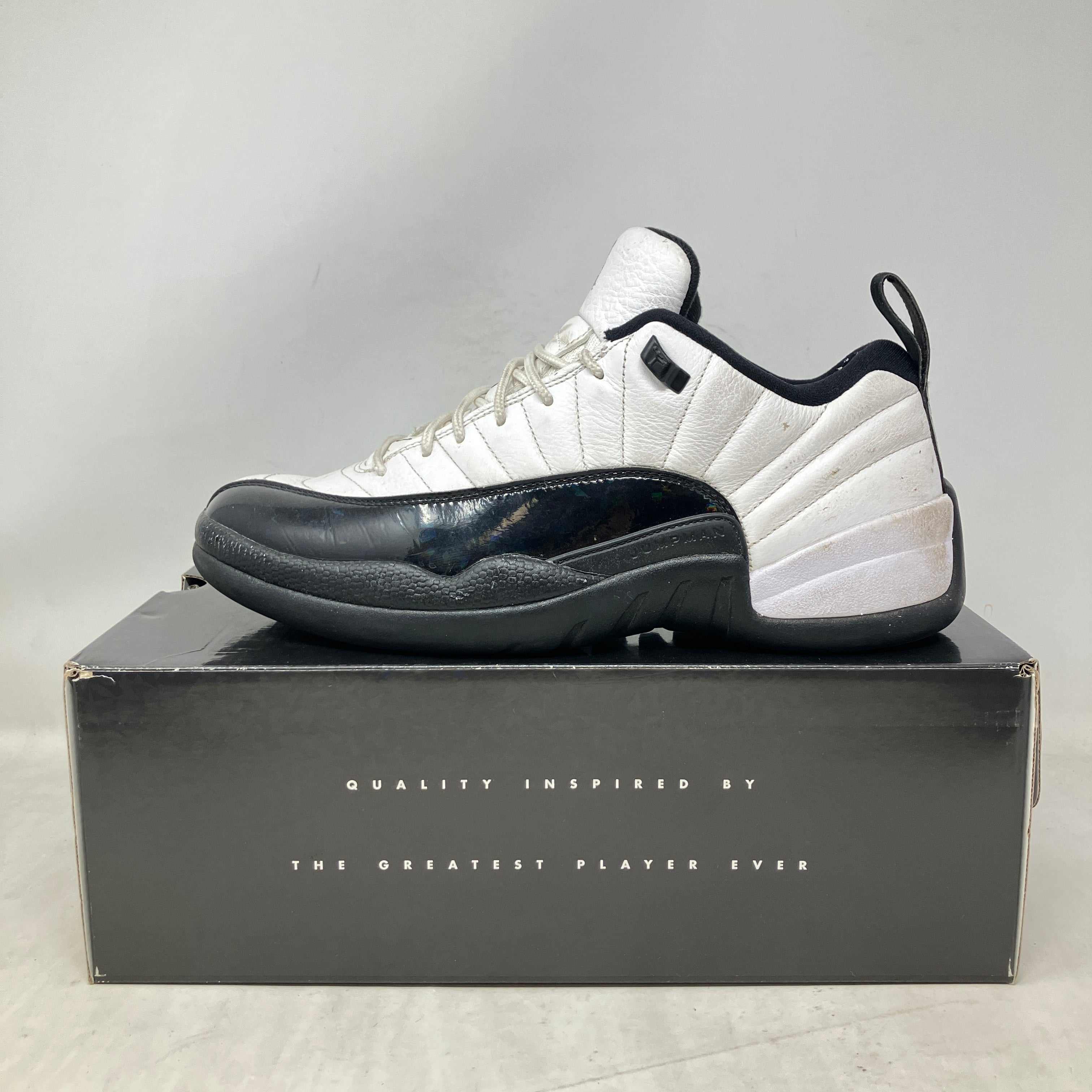 Jordan 12 Low 25 Years In China sneakers pre owned with accessories included