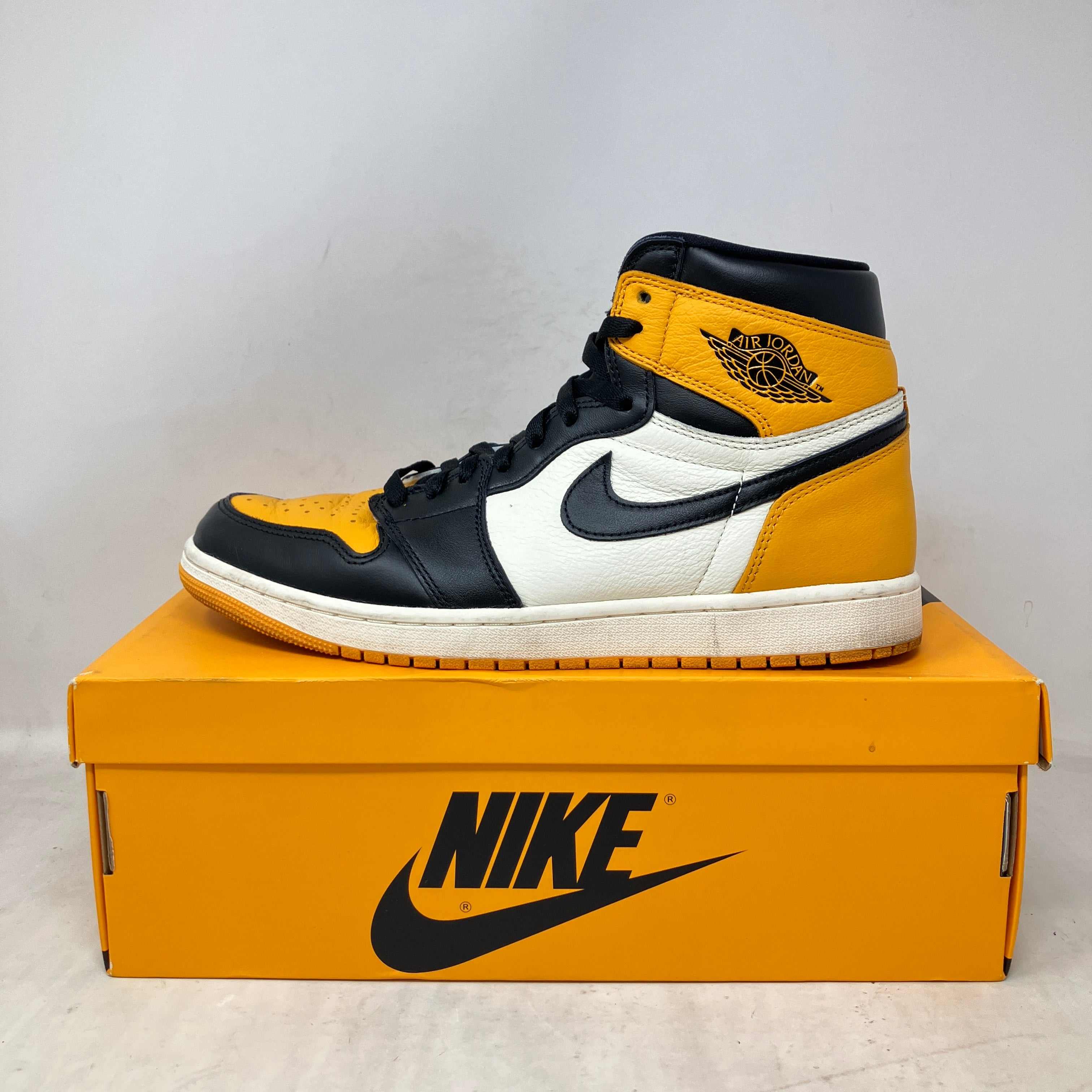 Pre owned Jordan 1 Retro High OG Taxi sneakers with all accessories included, uncleaned condition