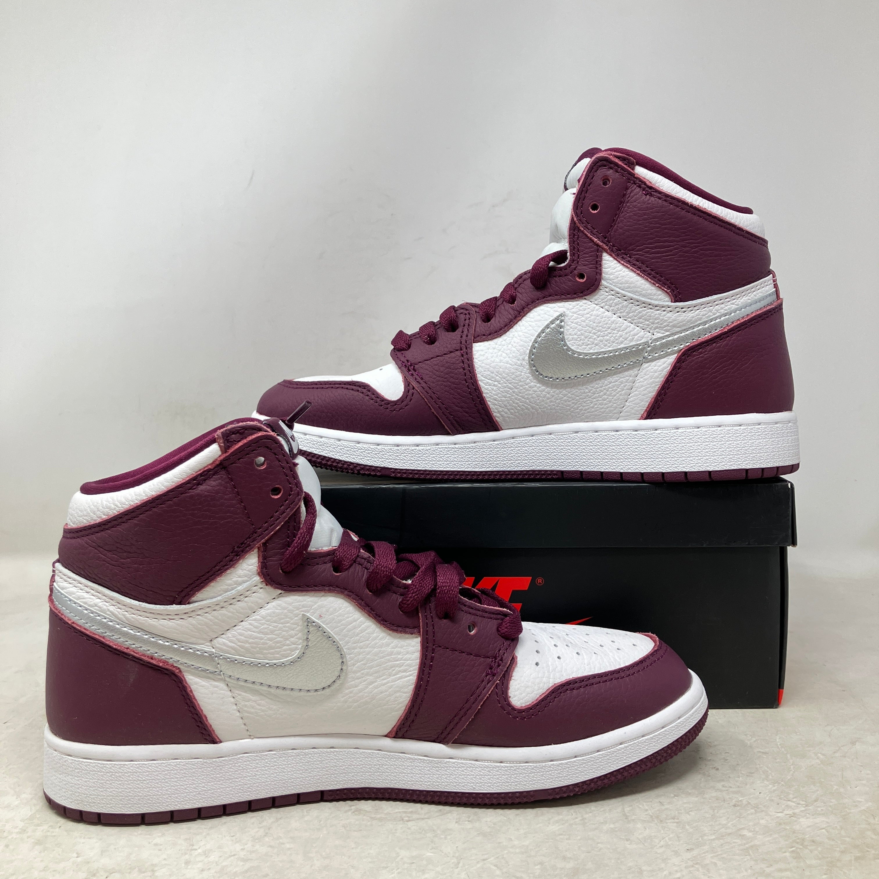 Jordan 1 Retro High OG Bordeaux (GS)