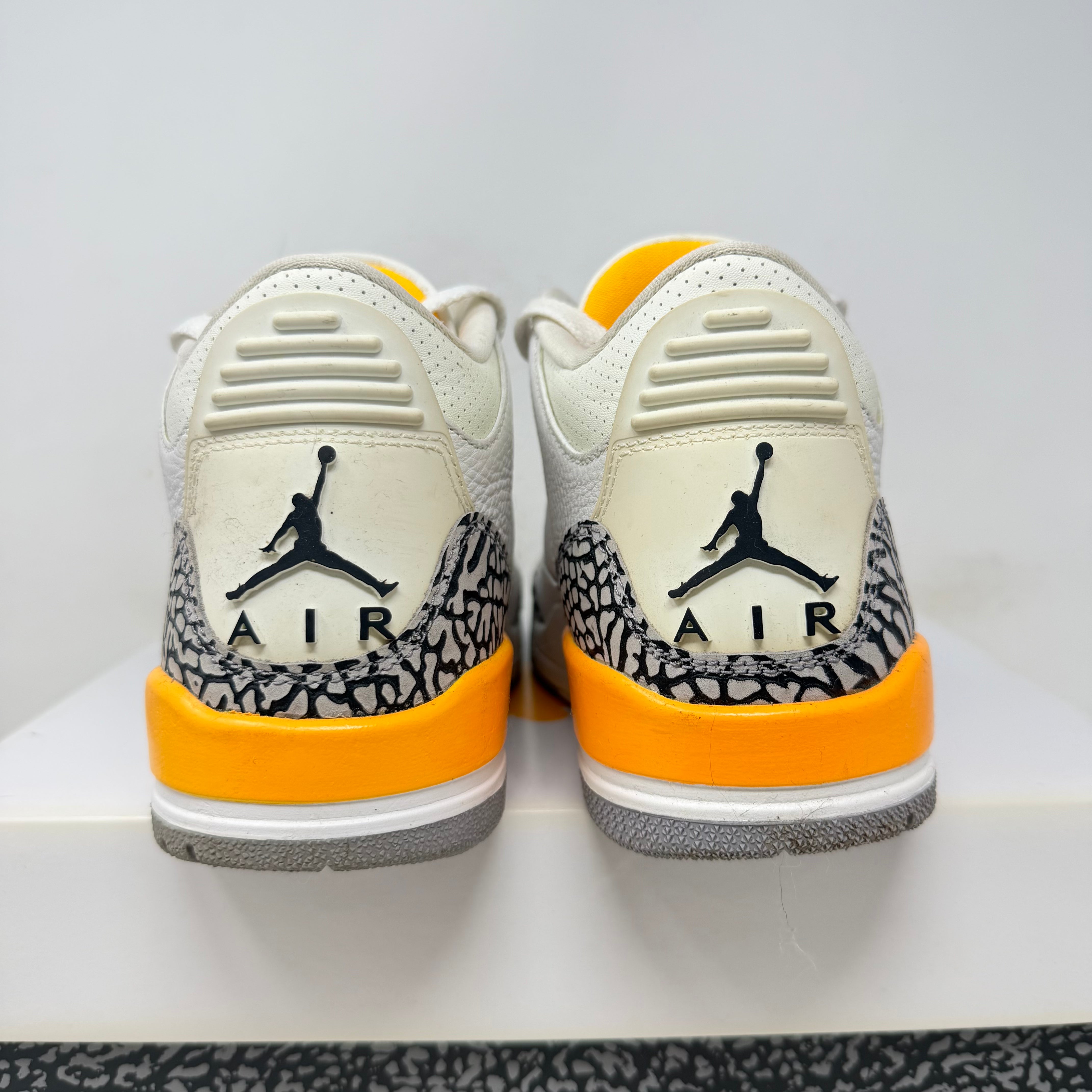 Jordan 3 Retro Laser Orange (Women's)