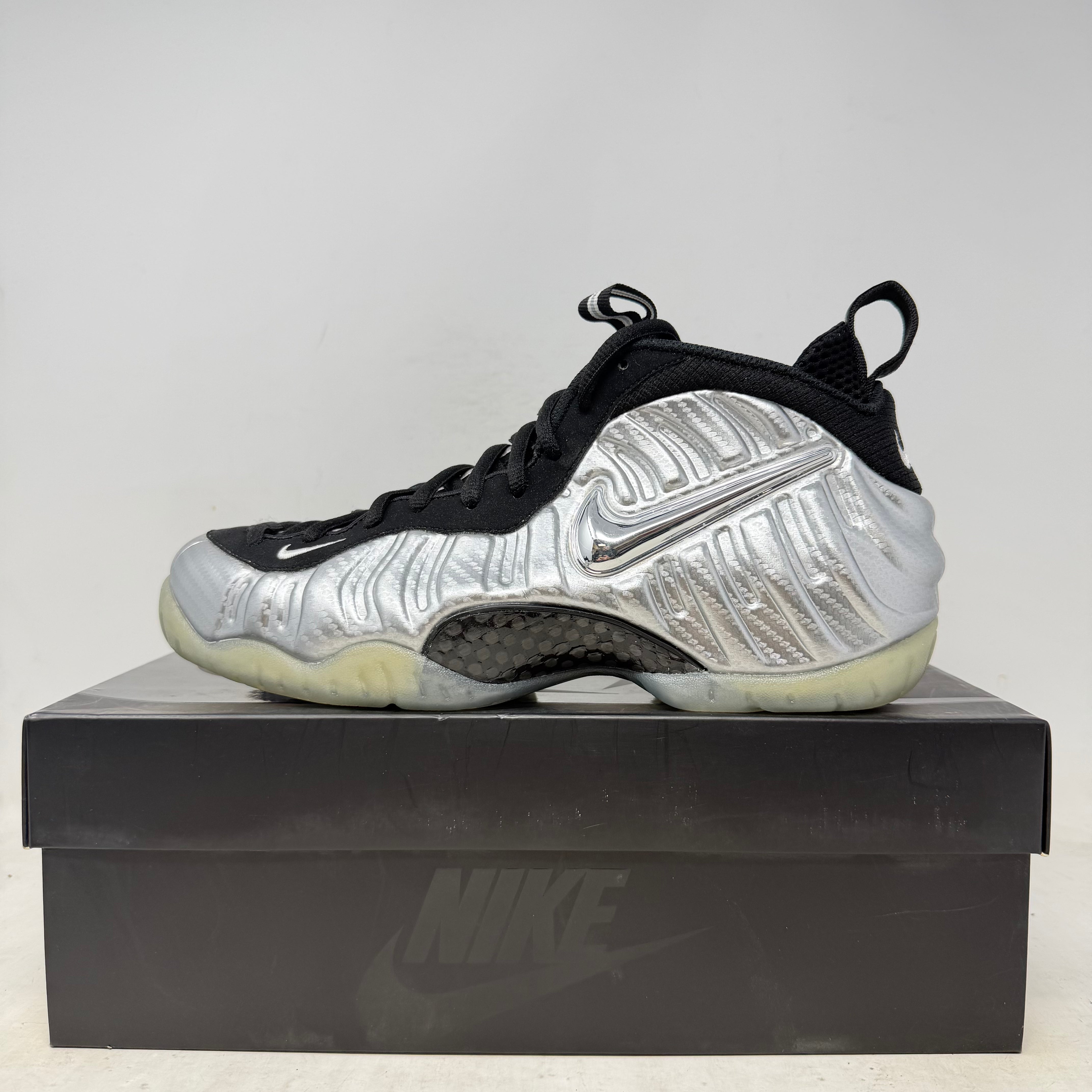 Nike Air Foamposite Pro Silver Surfer