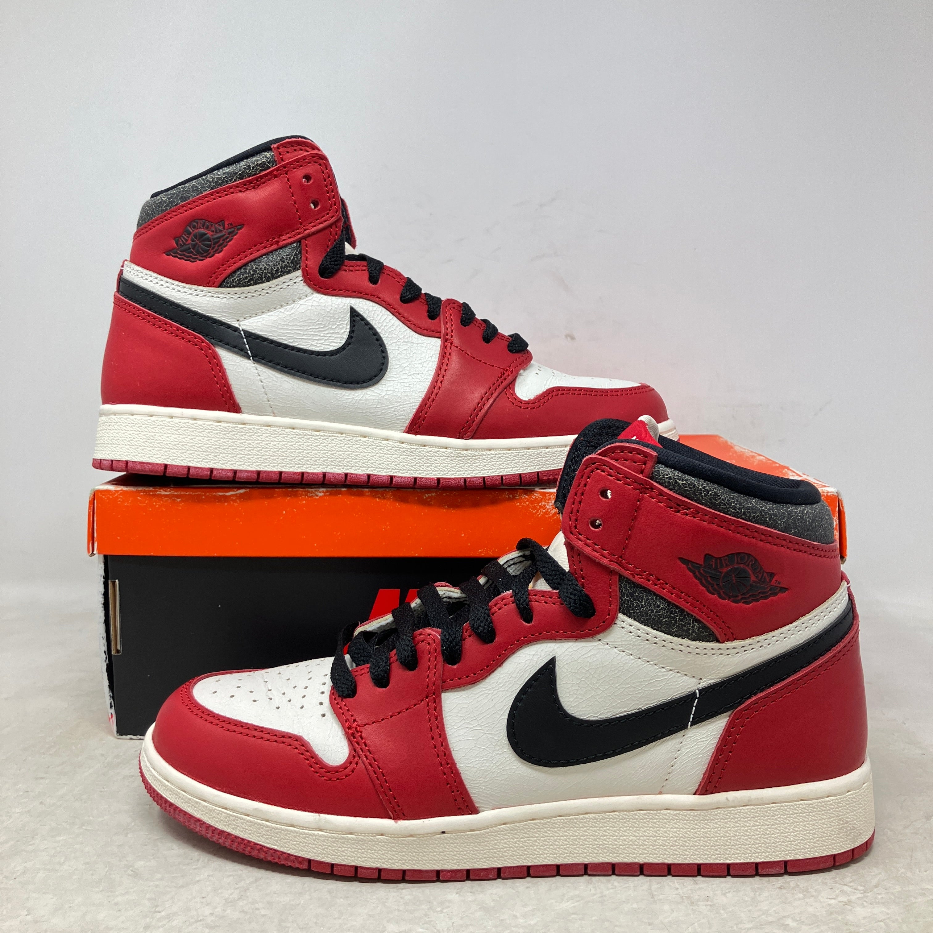 Jordan 1 Retro High OG Chicago Lost and Found (GS)
