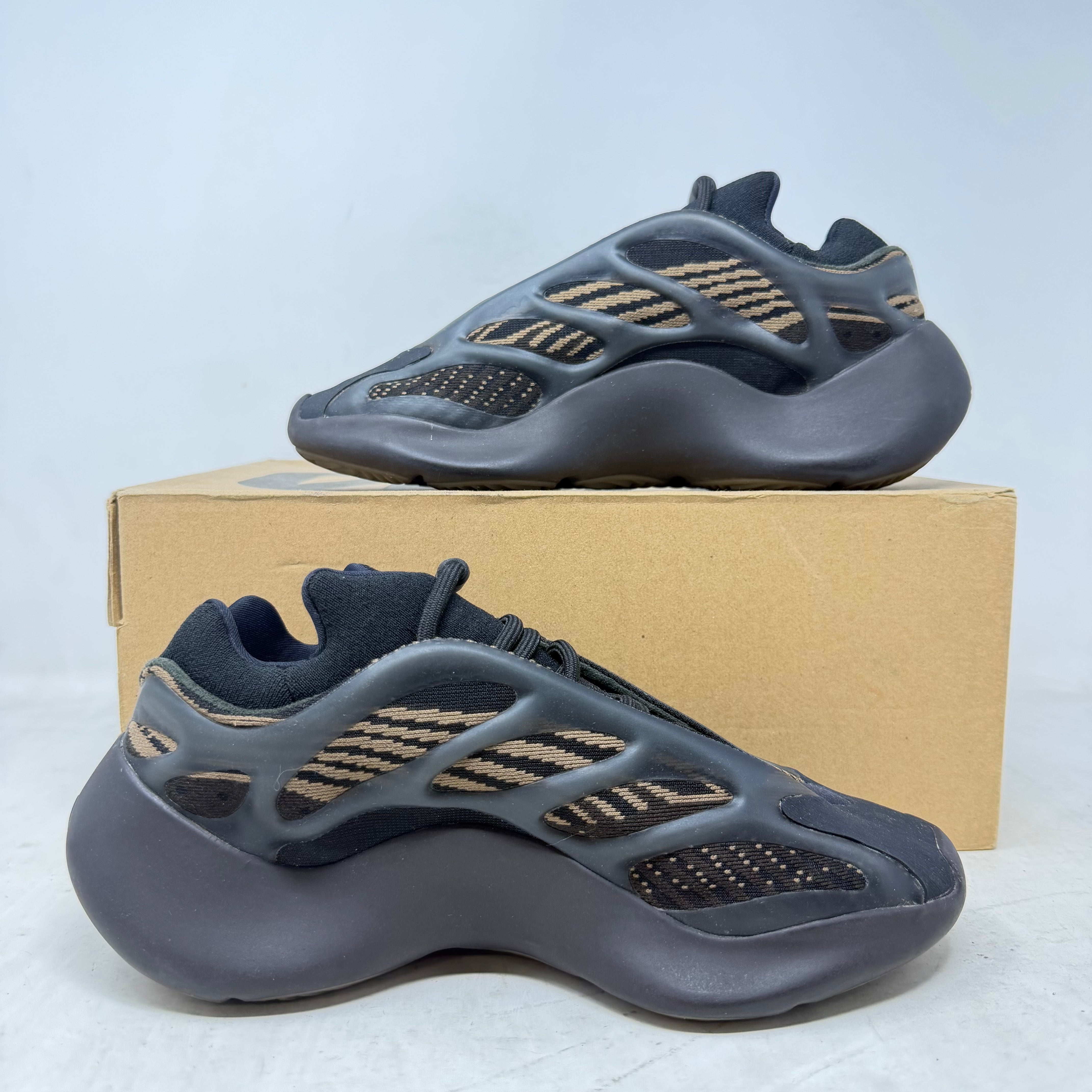 adidas Yeezy 700 V3 Clay Brown