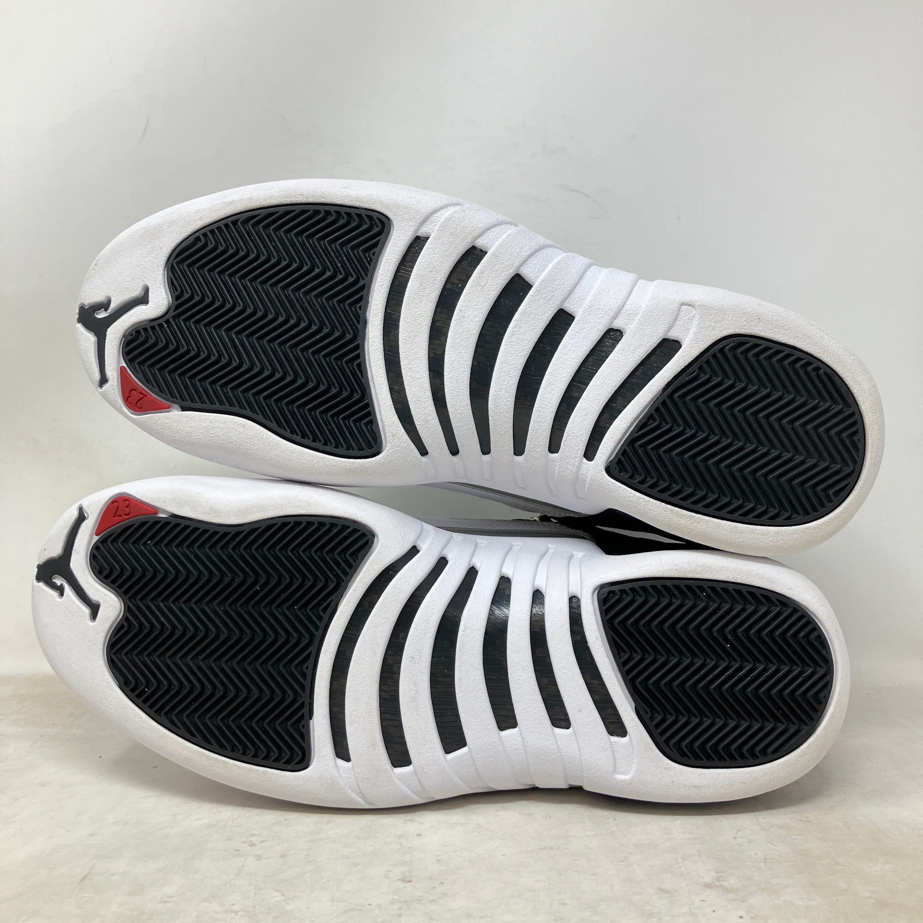 Jordan 12 Retro Playoffs (2022)